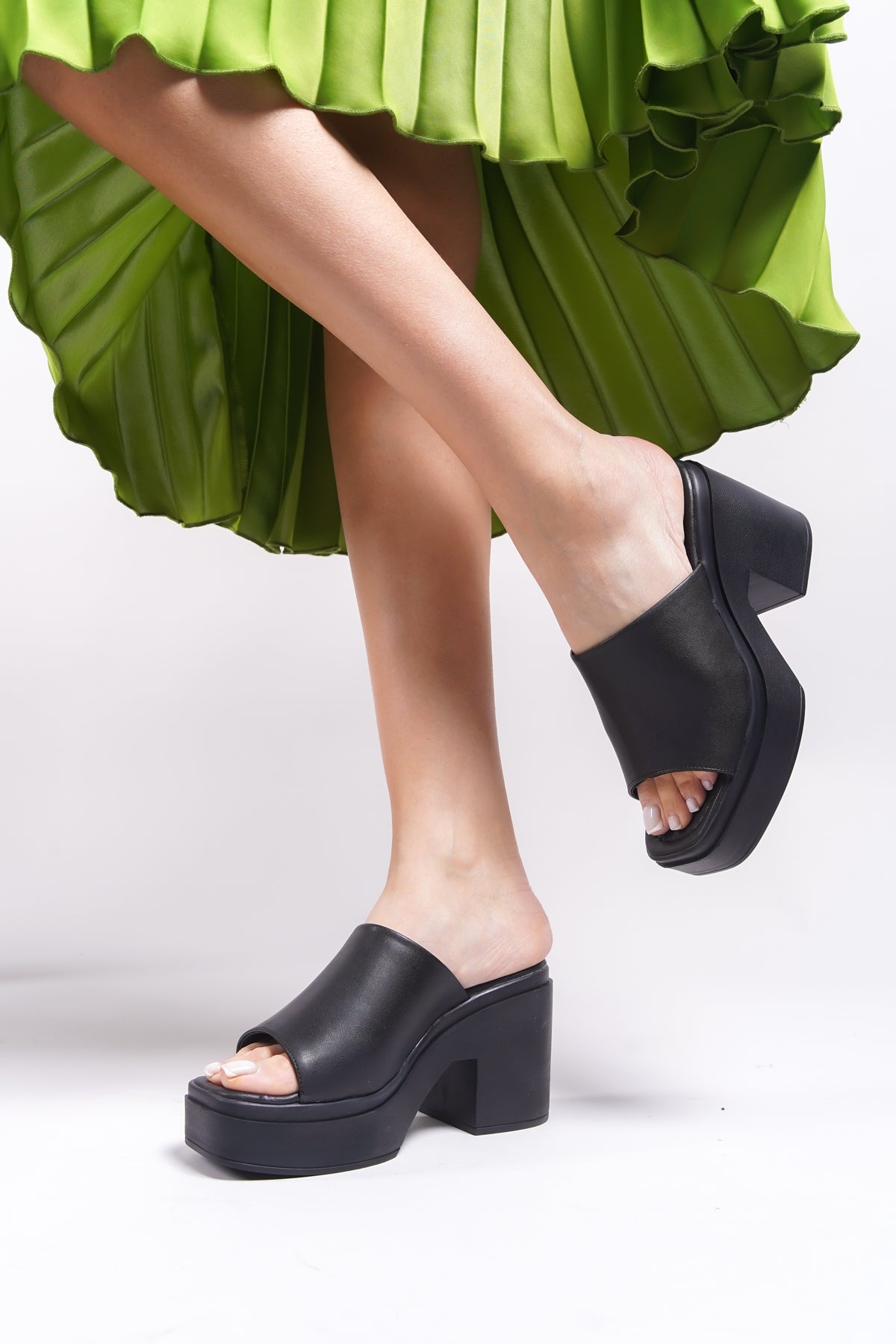 Riccon Nytmrius Kadın Topuklu Terlik 0012280