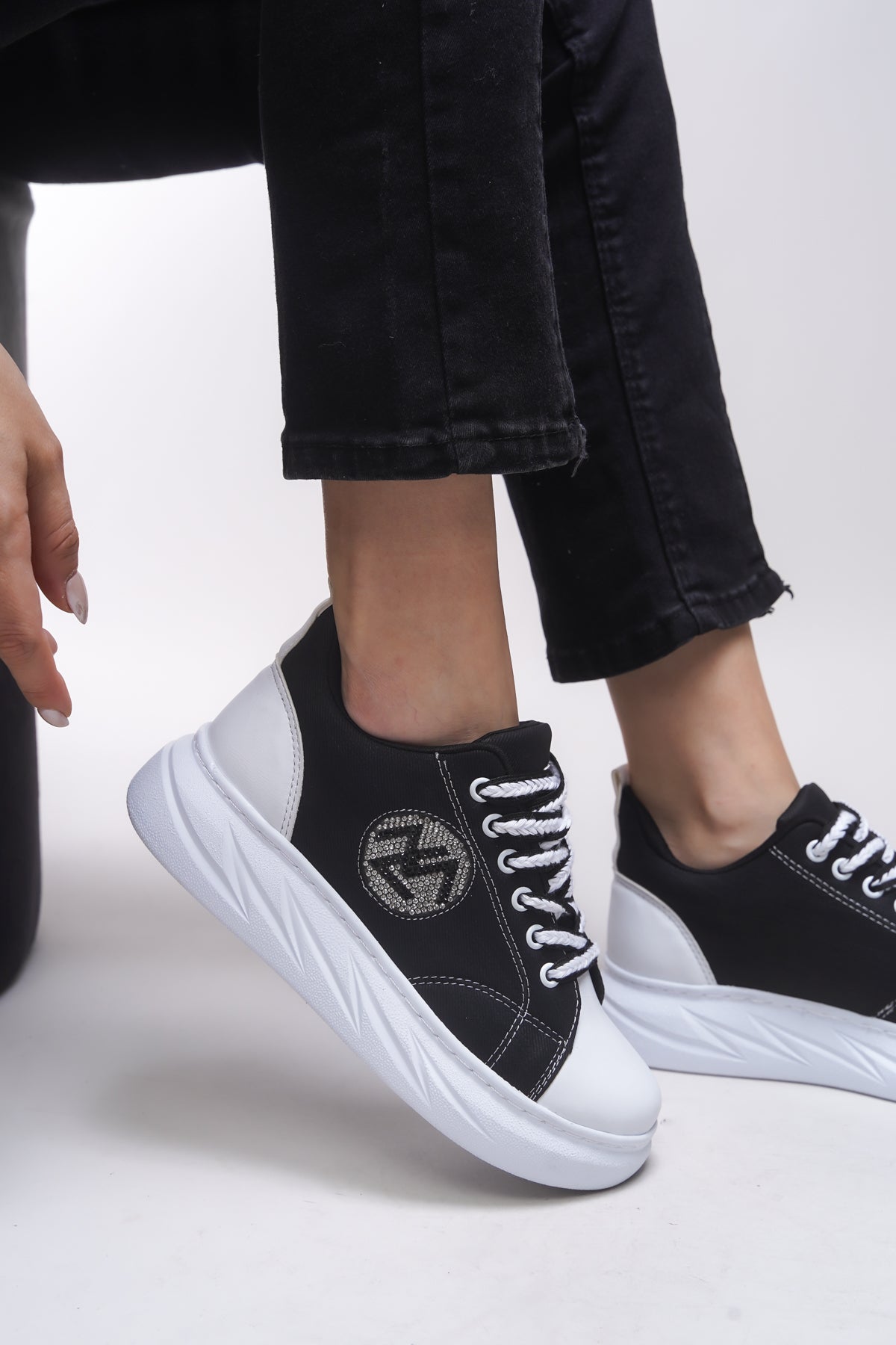 Riccon Libtihne Kadın Sneaker 0012238 Siyah Beyaz