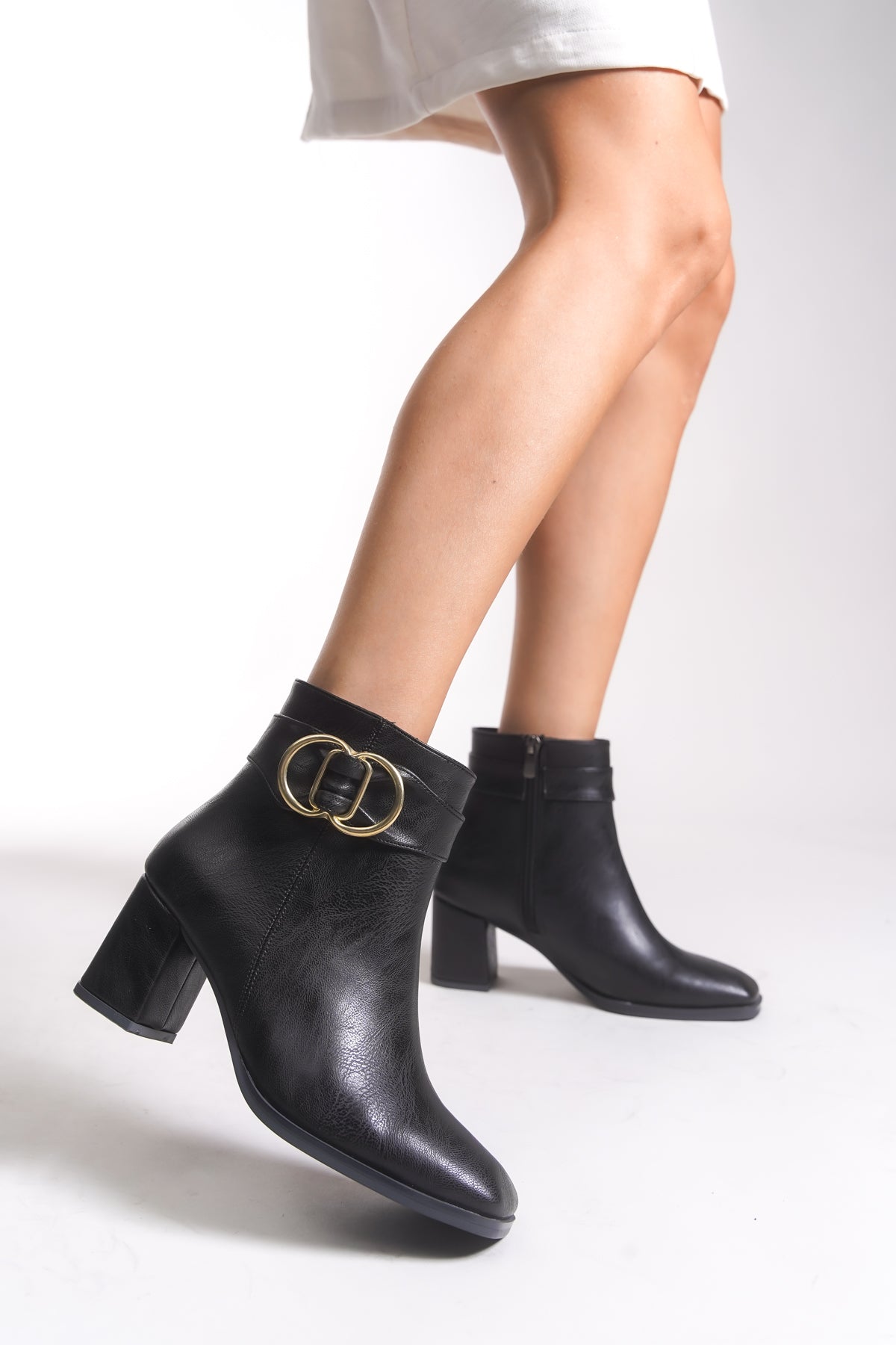 Riccon Kadın Toka Detaylı Topuklu Bot 00121040