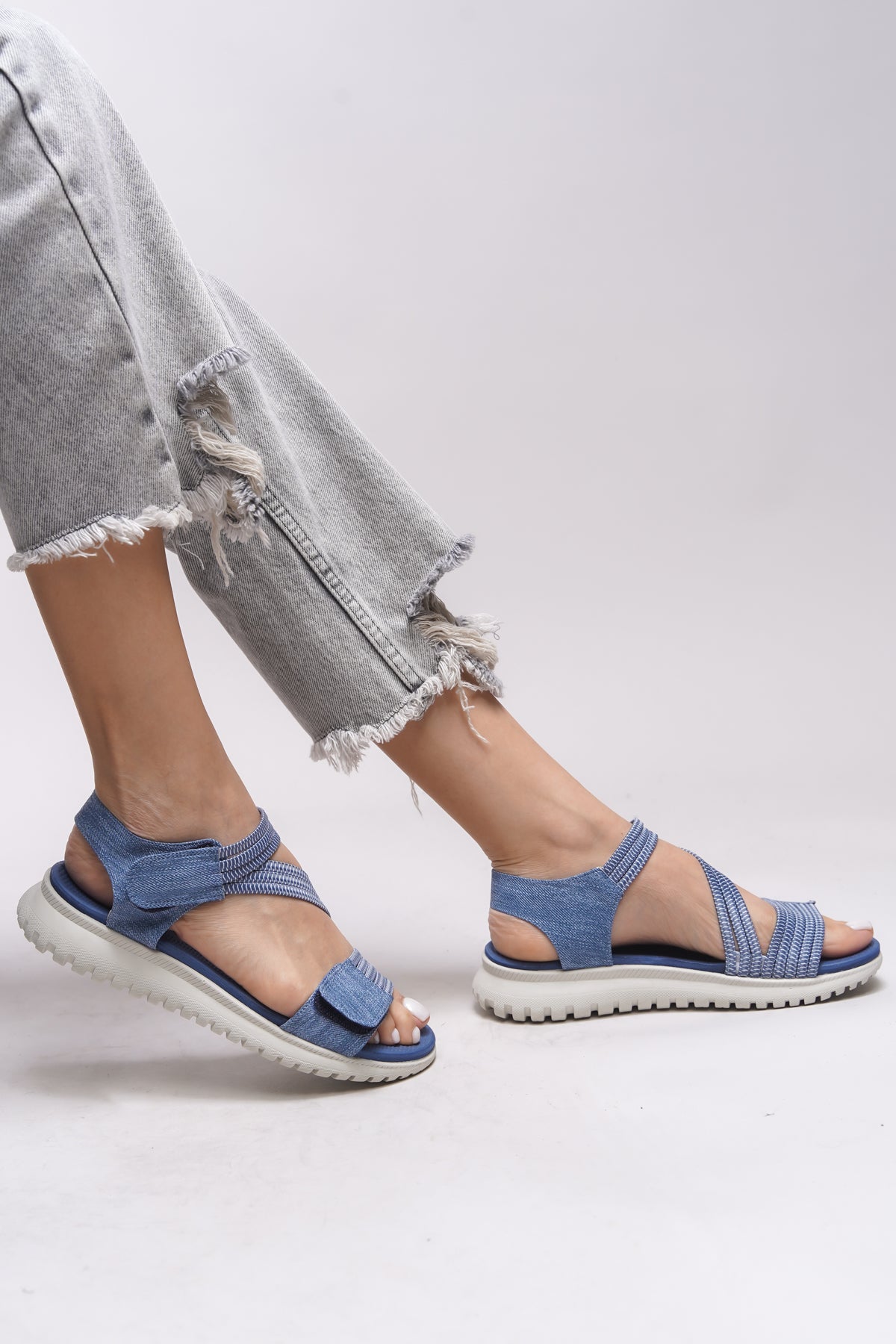 Riccon Yvnaestra Kadın Sandalet 00121002