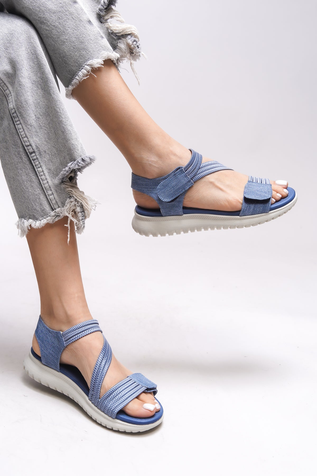 Riccon Yvnaestra Kadın Sandalet 00121002