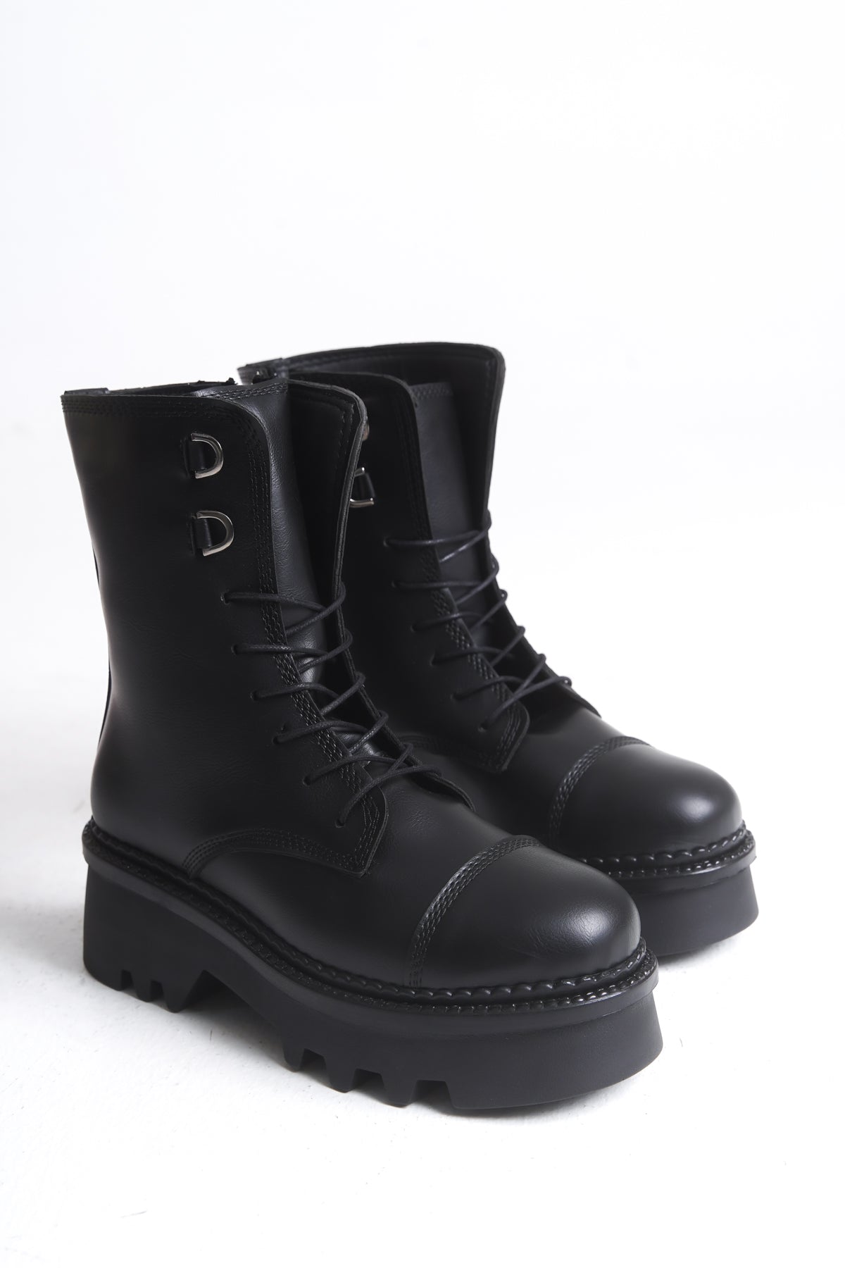 Riccon Loraventha Kadın Bot 00122002