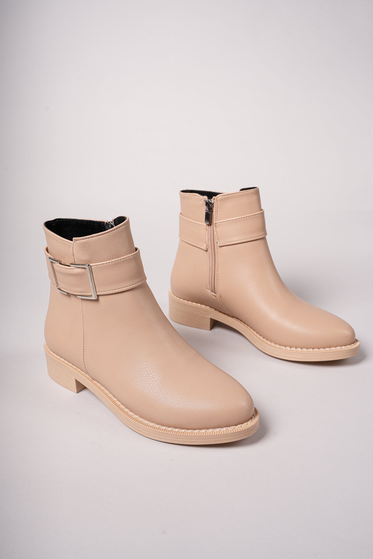 Riccon Hilyariel Kadın Bot 0012078