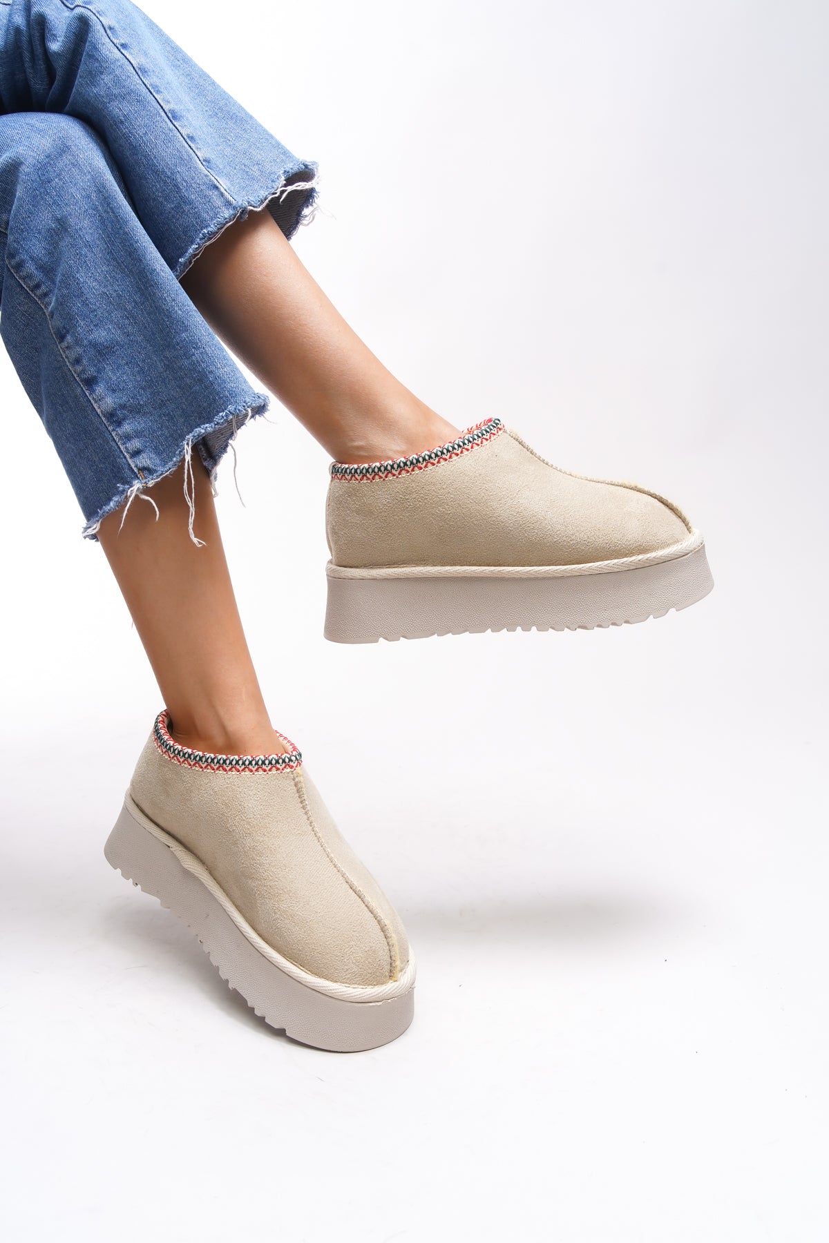 Riccon Frilvalor Kadın Yüksek Tabanlı Kısa Rahat Bot 0012202