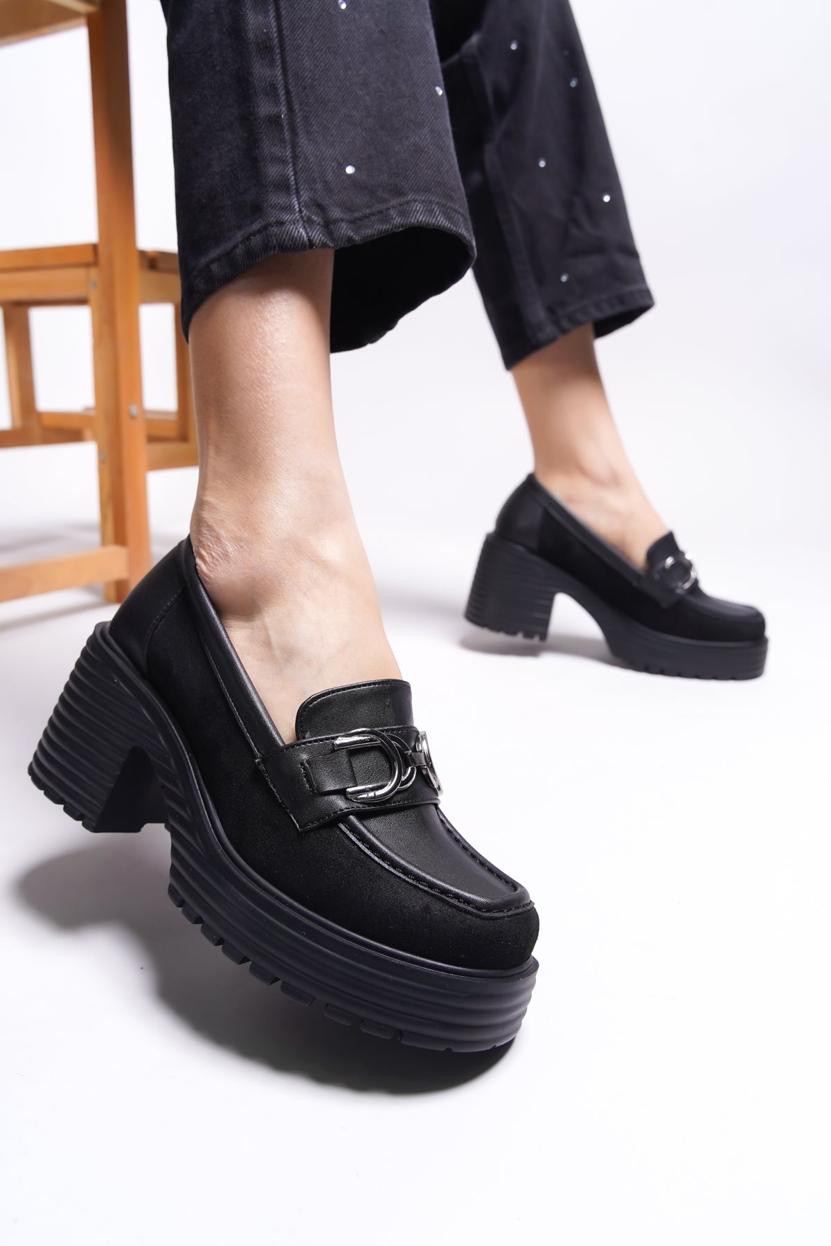 Riccon Gwassien Kadın Loafer 0012500 Siyah Süet