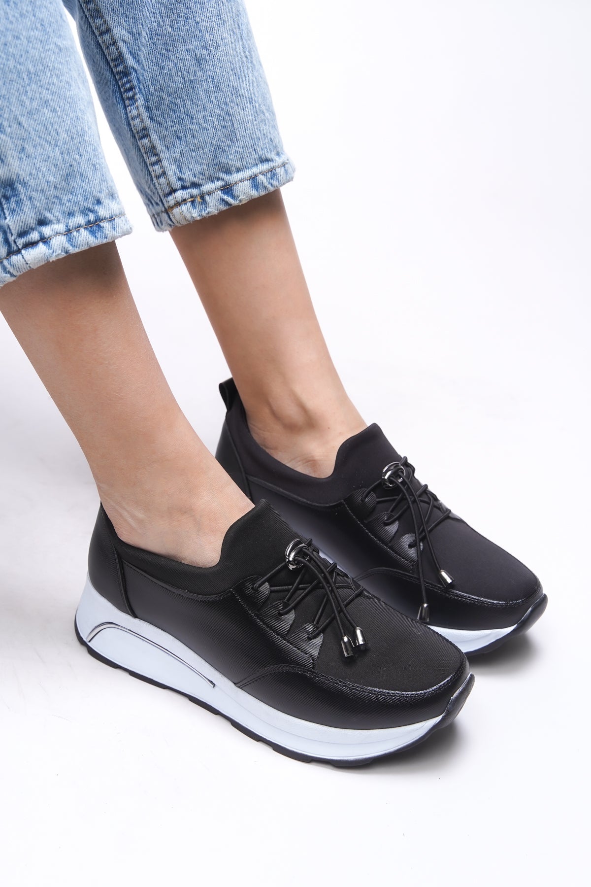 Riccon Isolendra Kadın Sneaker 00121706 Siyah Beyaz - Riccon