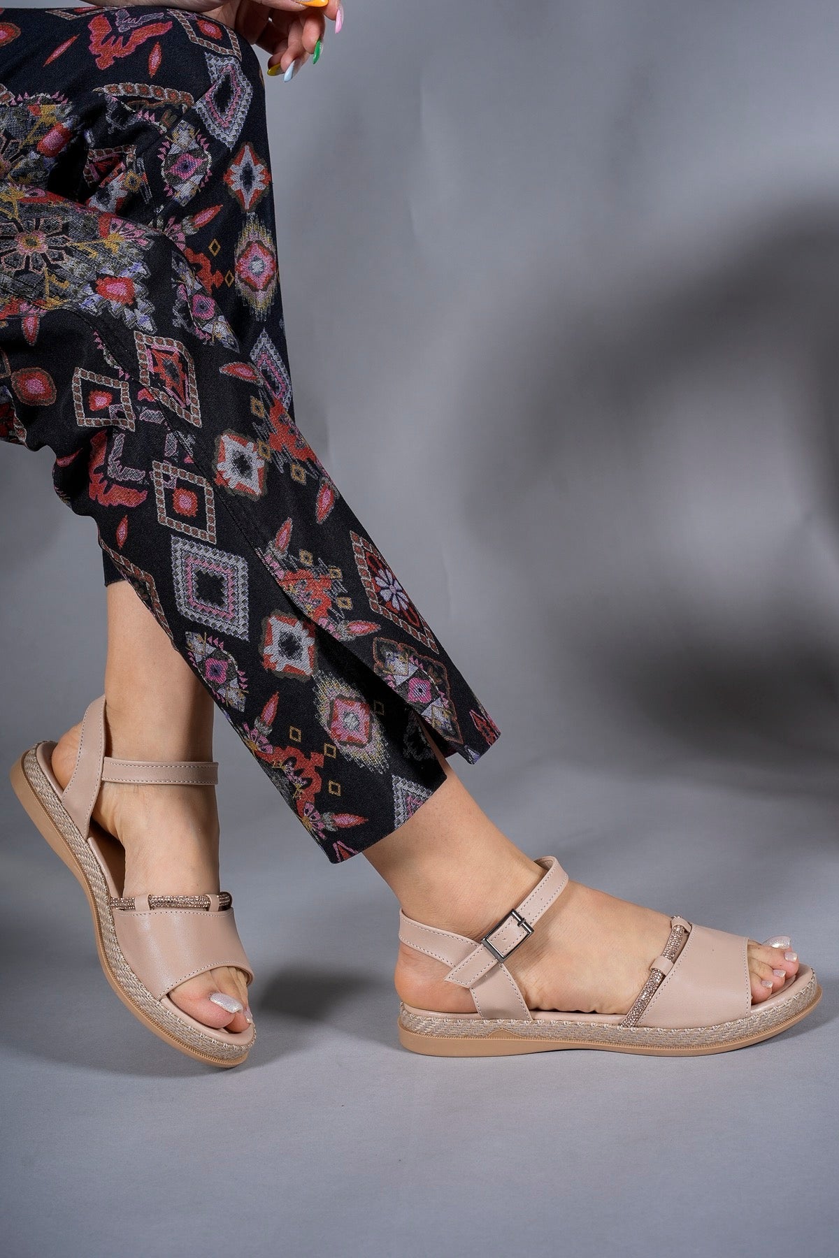 Riccon Kadın Sandalet Taşlı 0012057 Nude Cilt - Riccon