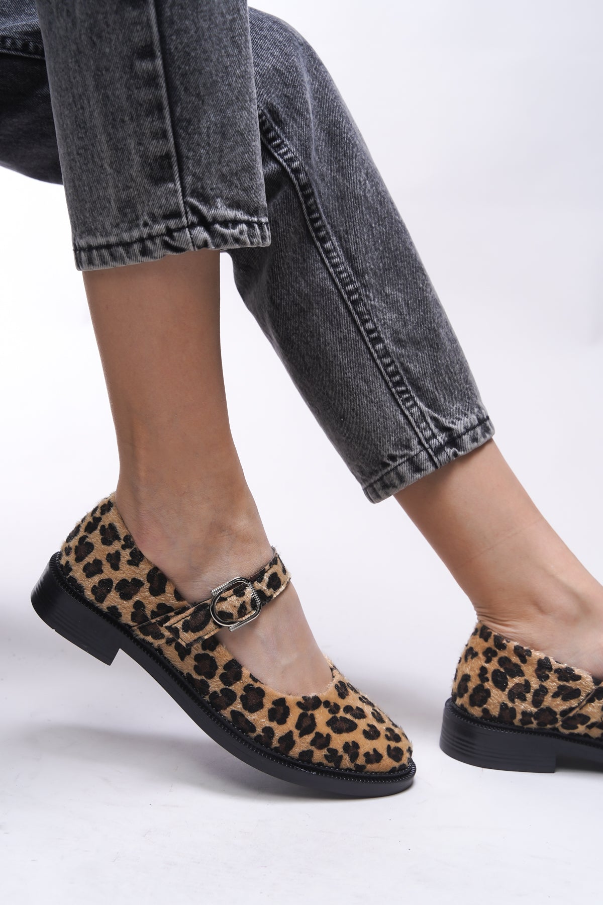 Riccon Saelheira Kadın Babet 0012250 Leopar Tüy - Riccon