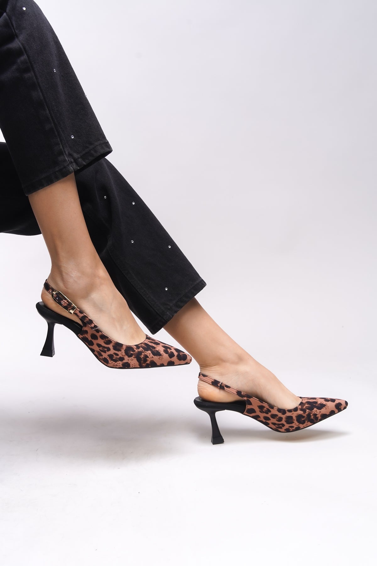 Riccon Ysalaela Kadın Arkası Açık Sivri Burun Stiletto 0012700 Taba Leopar - Riccon