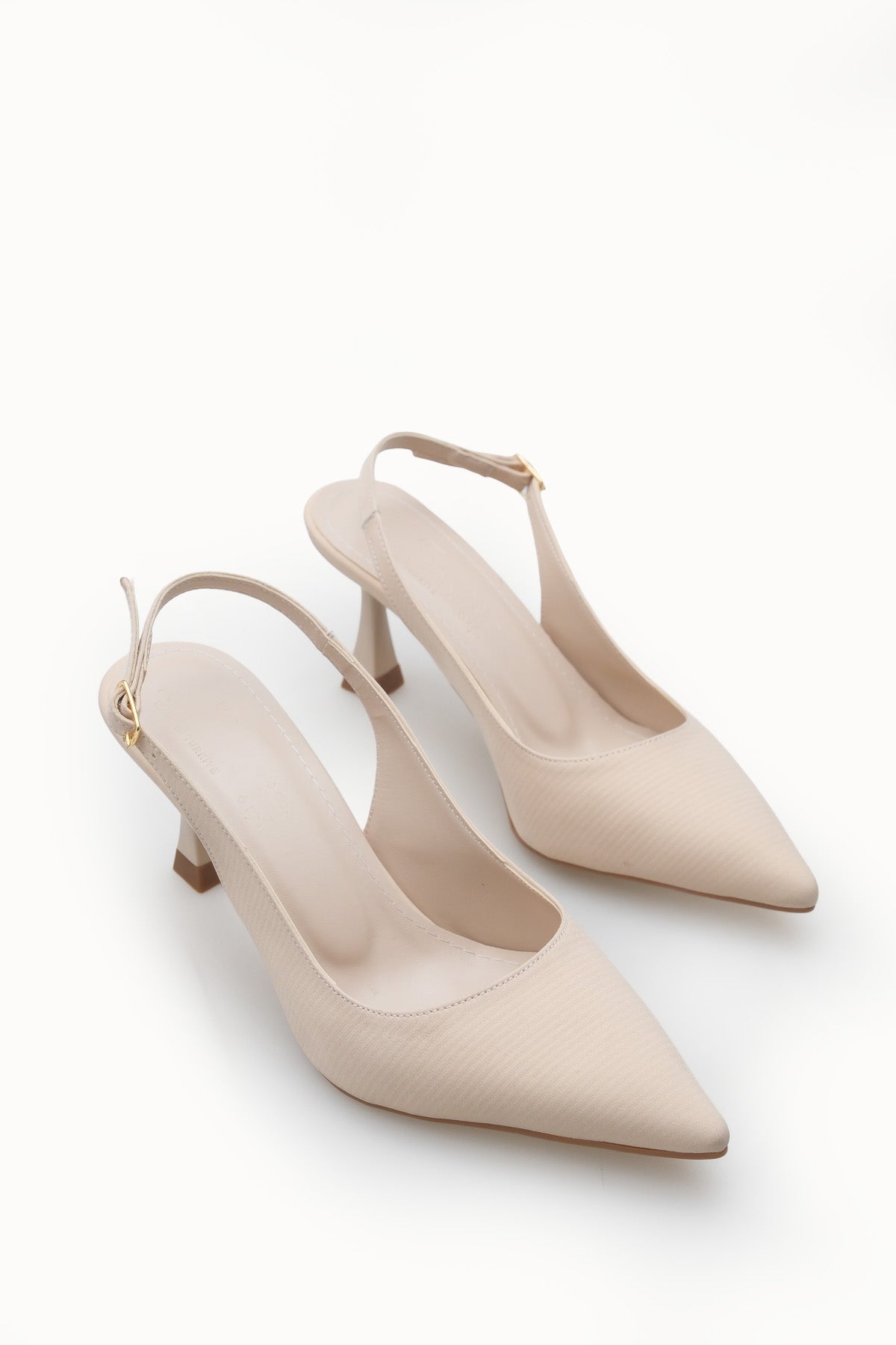 Riccon Kadın Sivri Burunlu Arkası Açık İnce Topuklu Ayakkabı 0012720 Ten Kroko