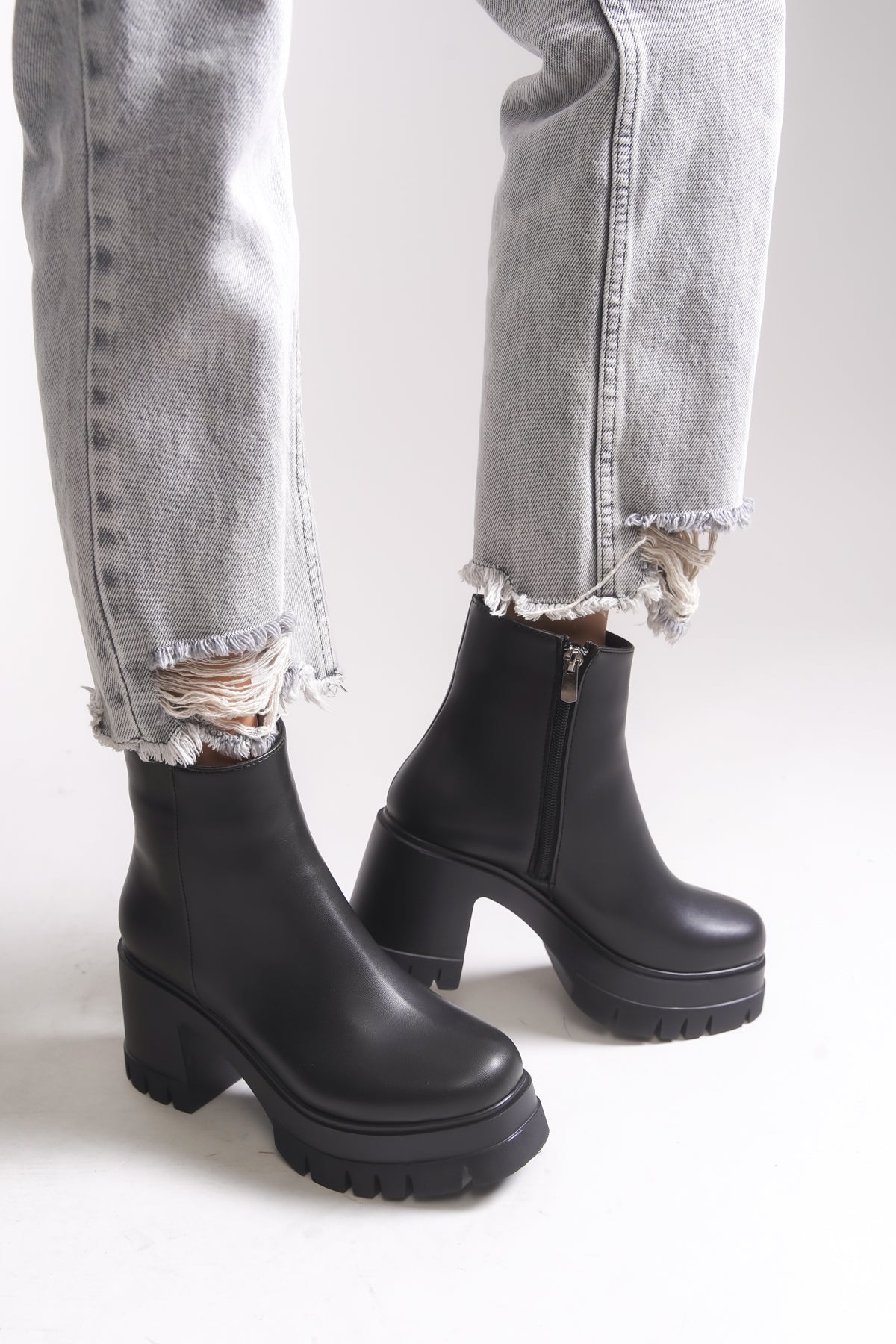 Riccon Eshathbel Kadın Topuklu Bot 0012510