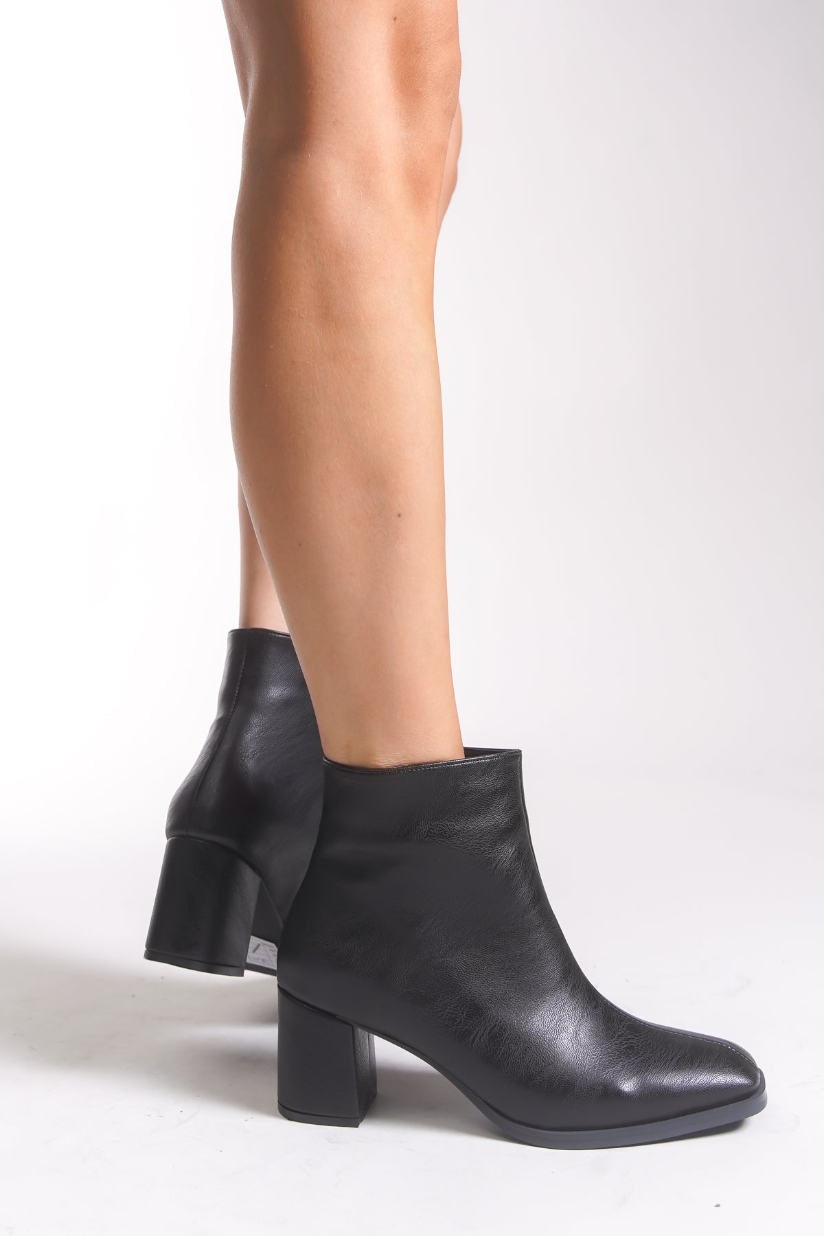 Riccon Kadın Topuklu Bot 00121030