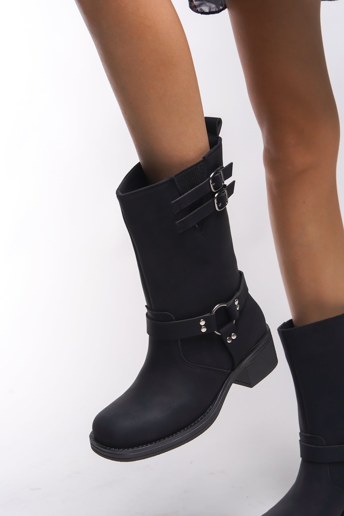 Riccon Galmicca Kadın Toka Detaylı Kısa Çizme 00123022