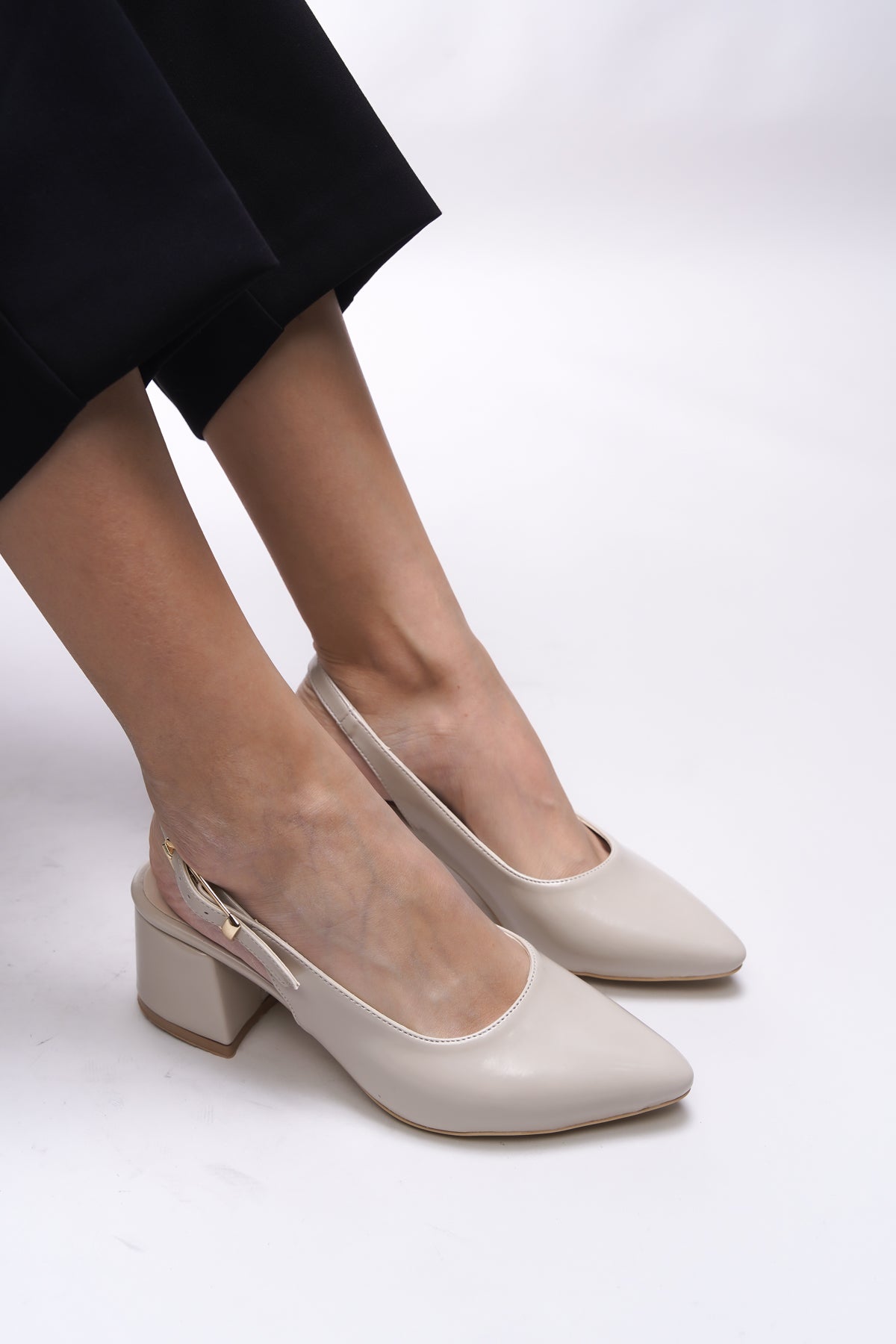 Riccon Eveltihne Kadın Topuklu Ayakkabı 0012309