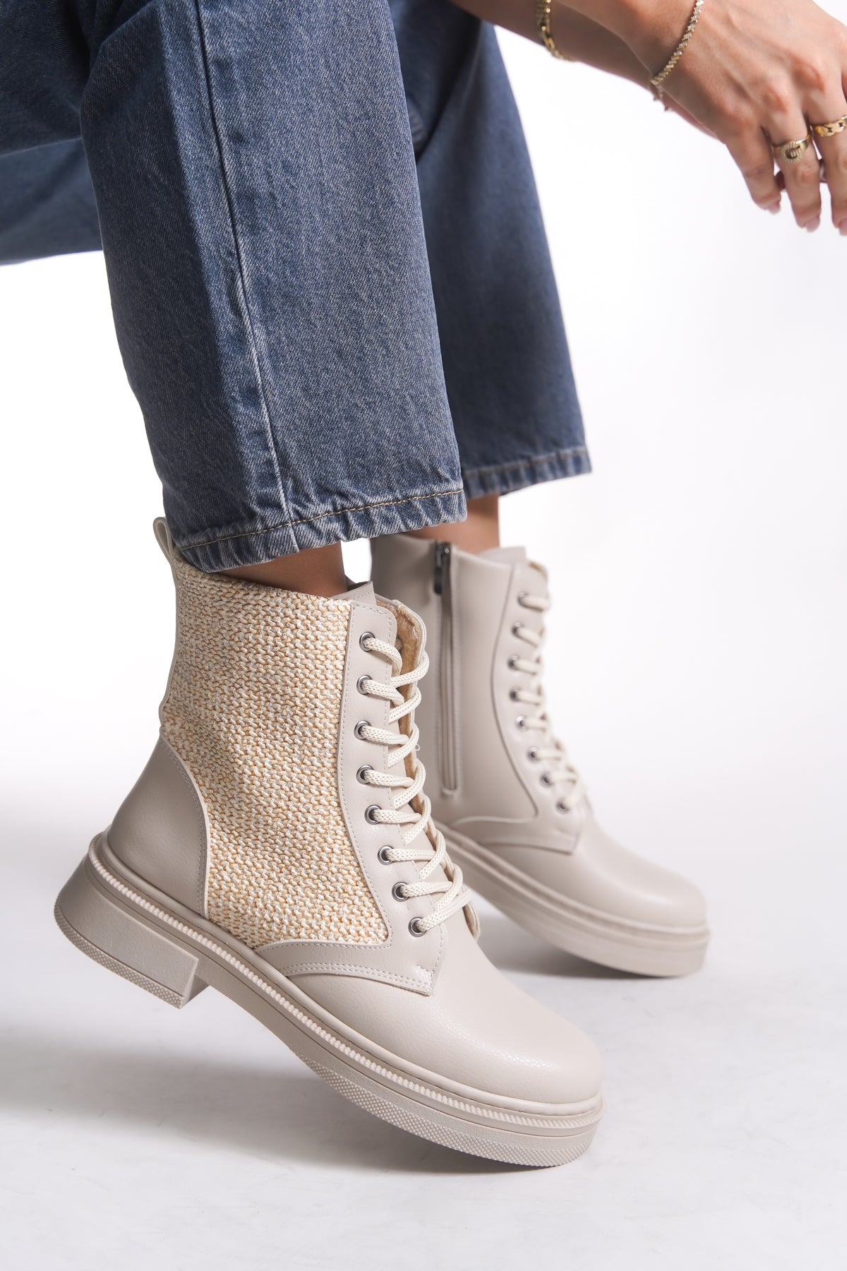 Riccon Loraliania Kadın Postal Bot 0012010