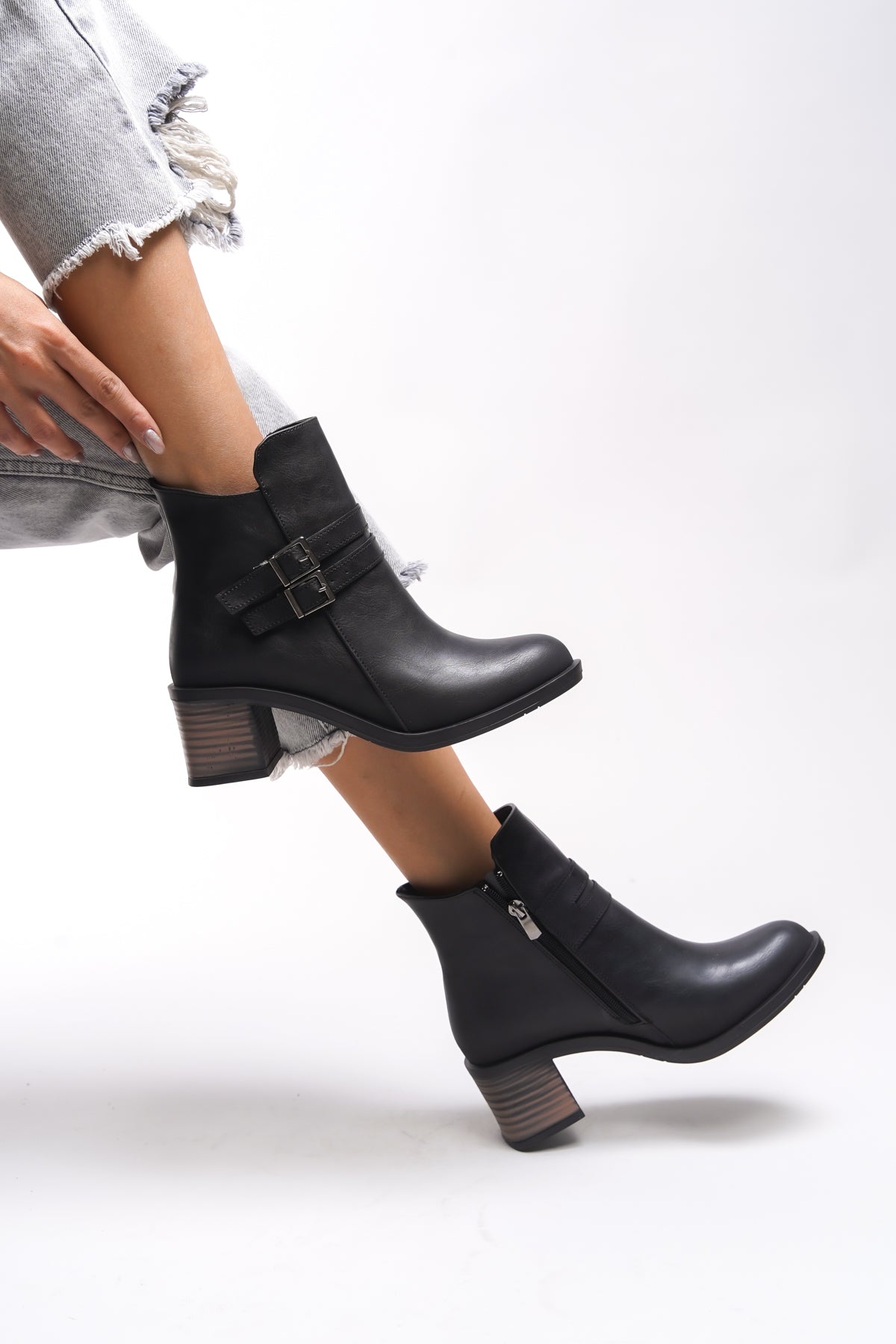 Riccon Khourzith Kadın Çift Tokalı Topuklu Bot 0012502