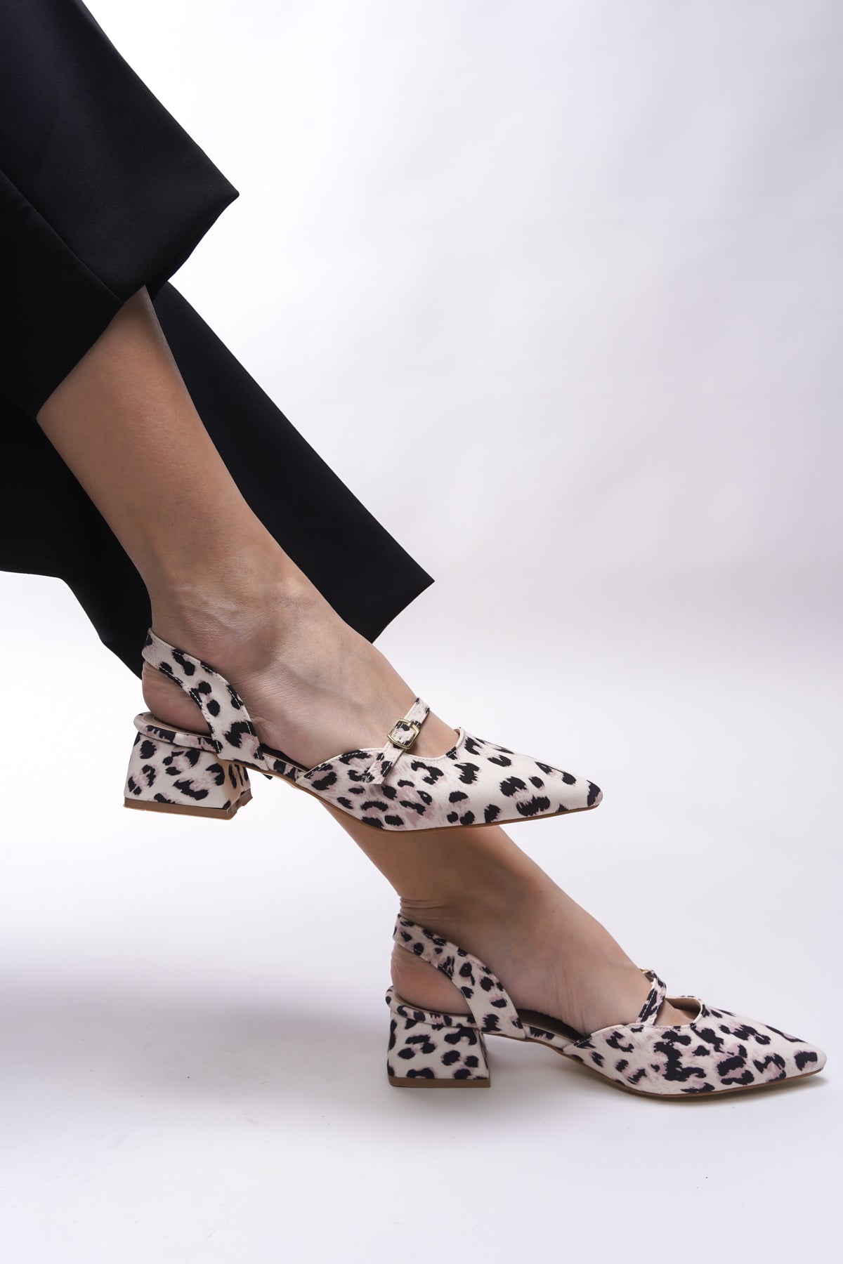 Riccon Esasyra Kadın Topuklu Ayakkabı 0012110