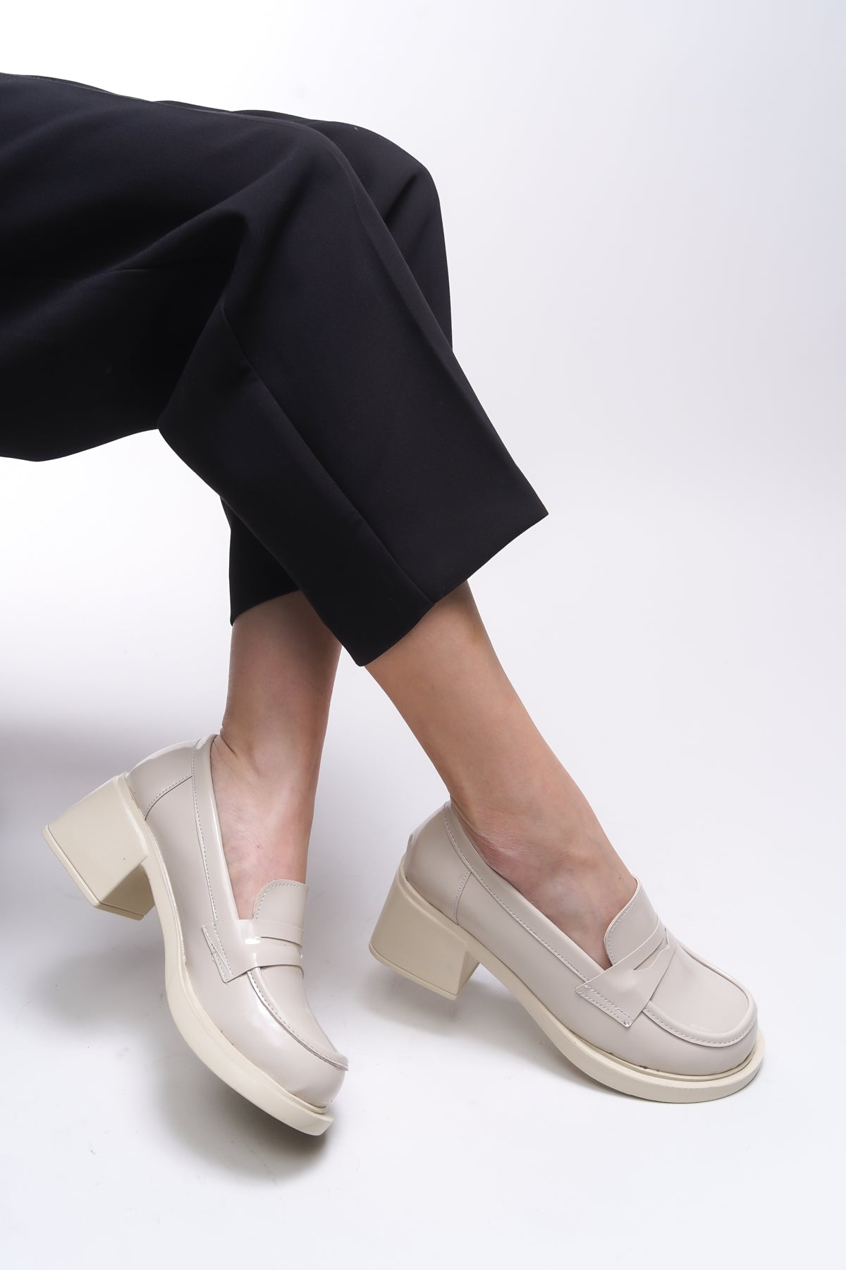 Riccon Yllthyl Kadın Loafer 0012500 Ten Rugan