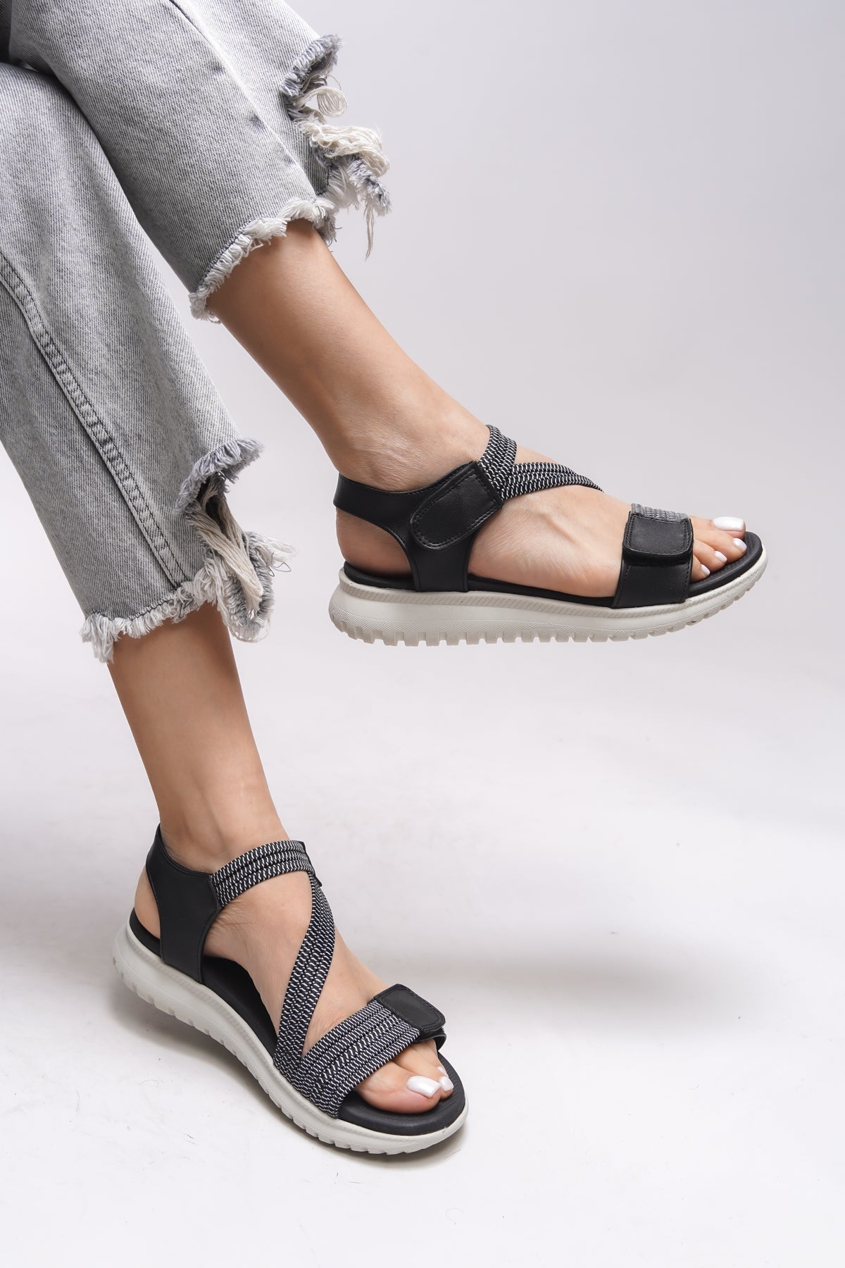 Riccon Yvnaestra Kadın Sandalet 00121002