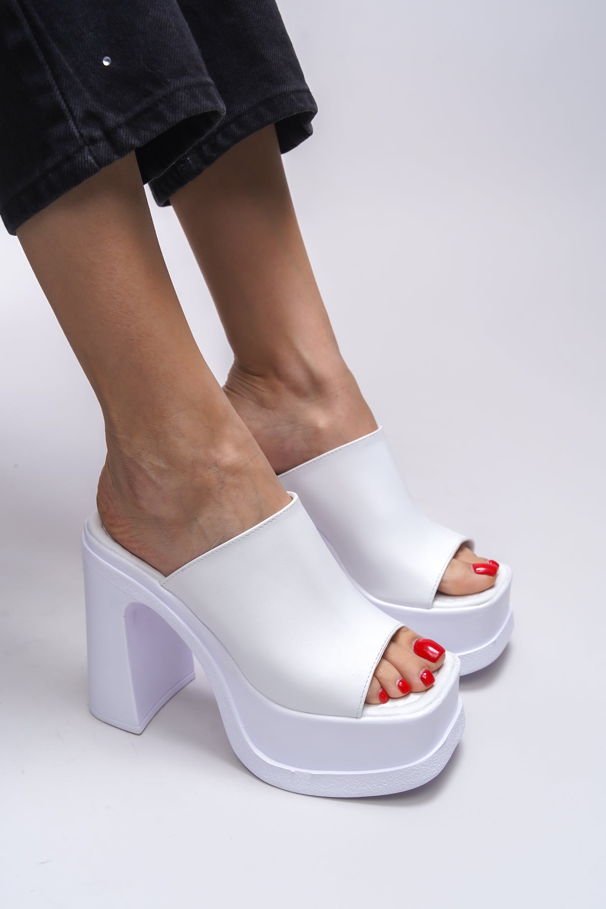 Riccon Edkiasha Kadın Yüksek Topuklu Terlik 00121001