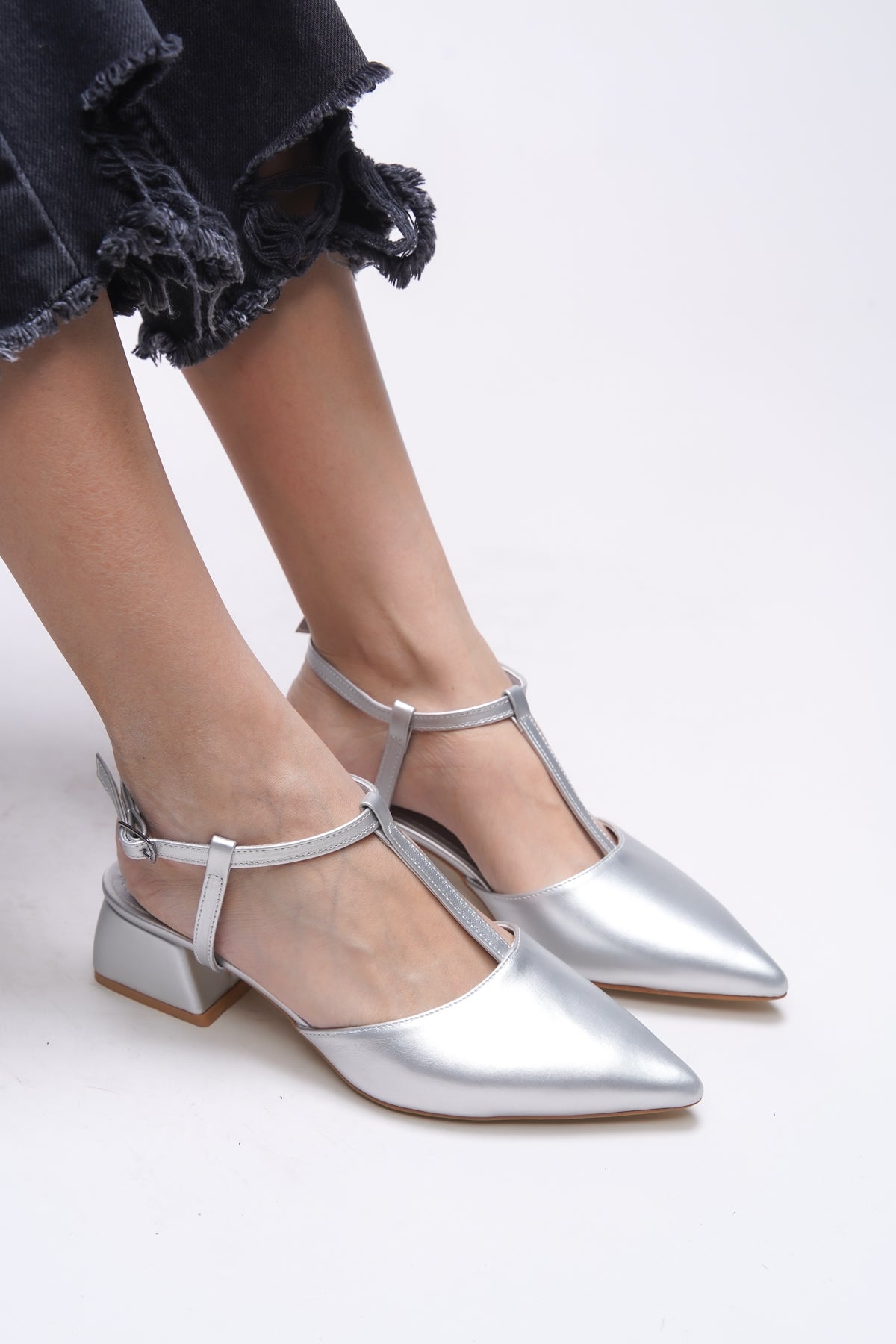 Riccon Emelkaela Kadın Topuklu Ayakkabı 0012012