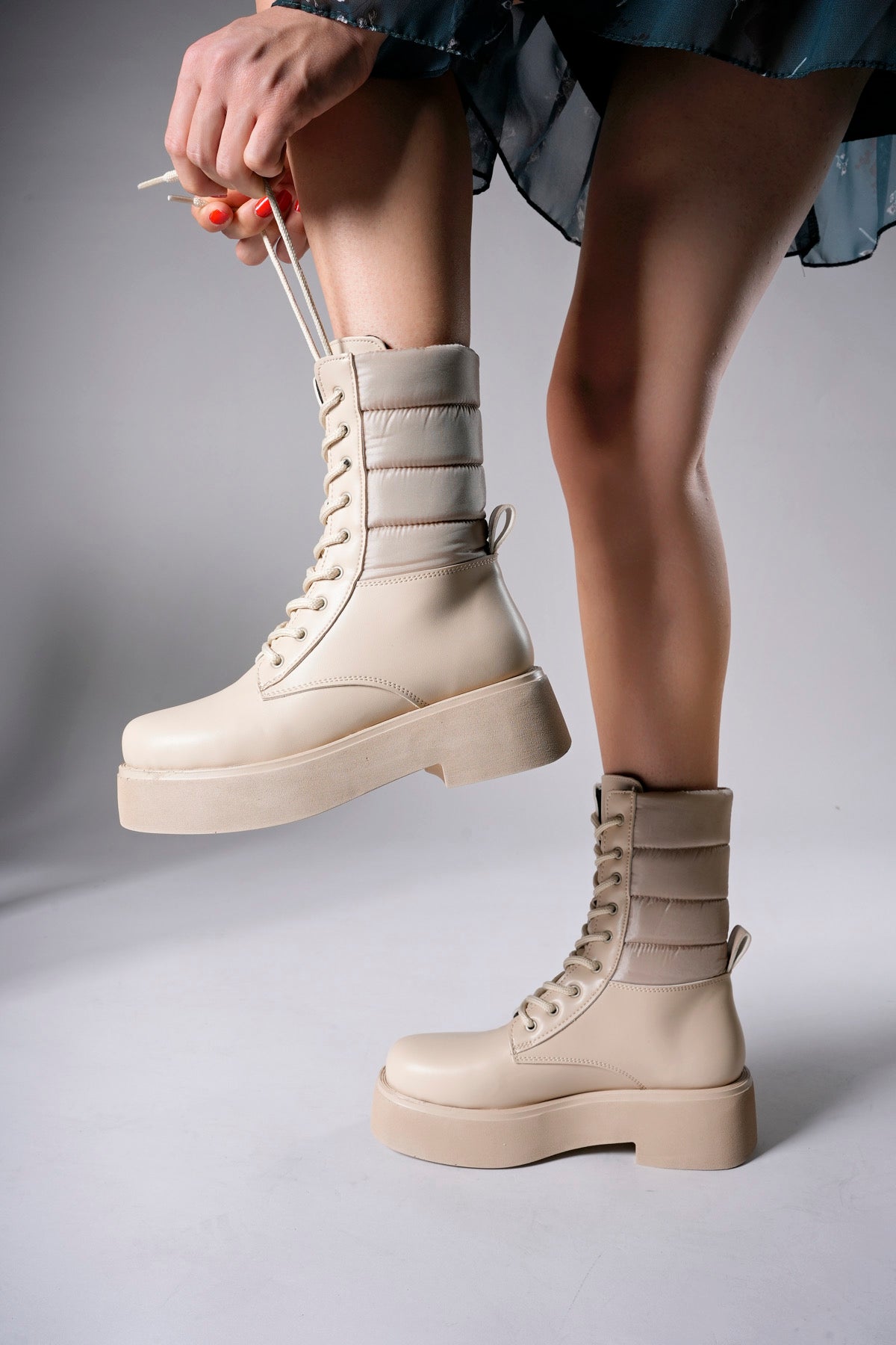 Riccon Thelsrius Kadın Bot 0012454