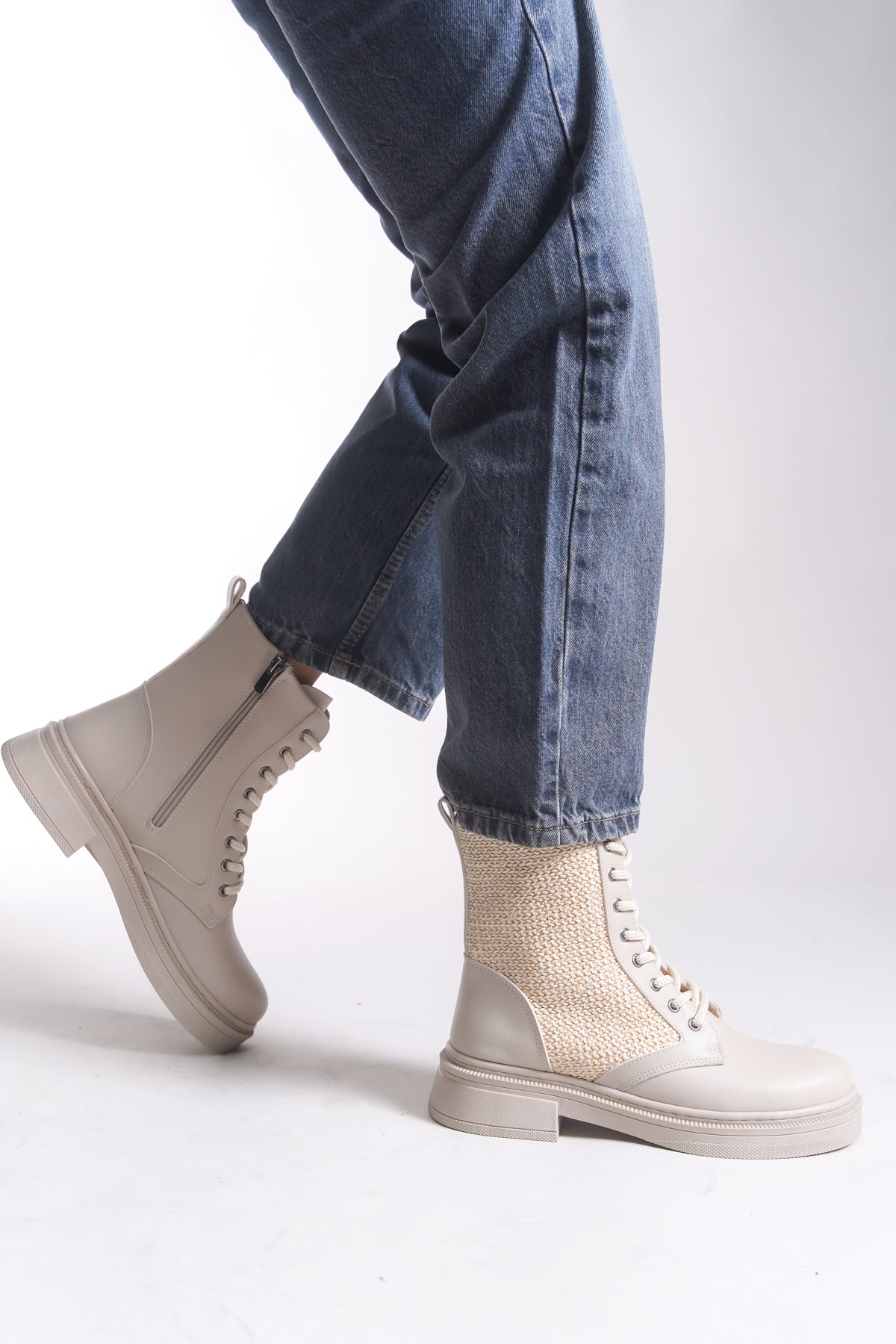 Riccon Loraliania Kadın Postal Bot 0012010