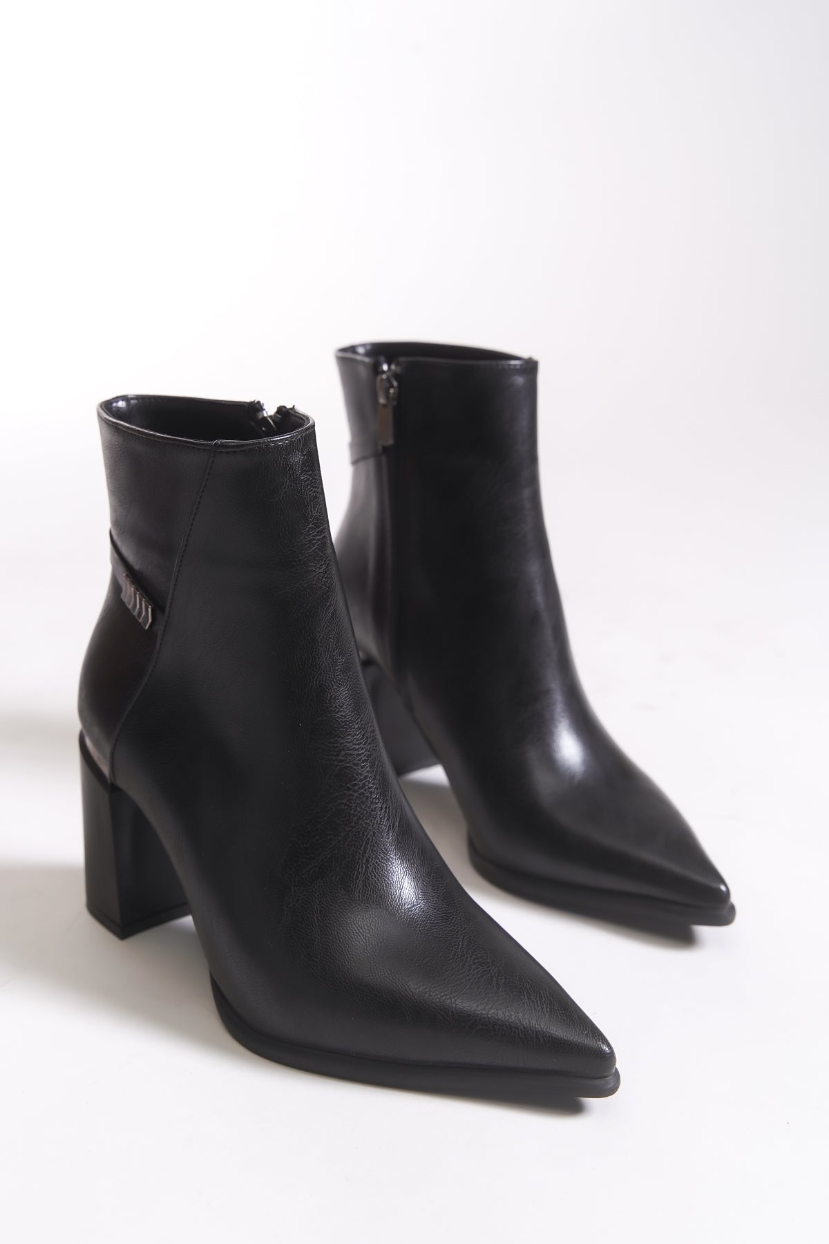 Riccon Kadın Sivri Burun Bot 0012060