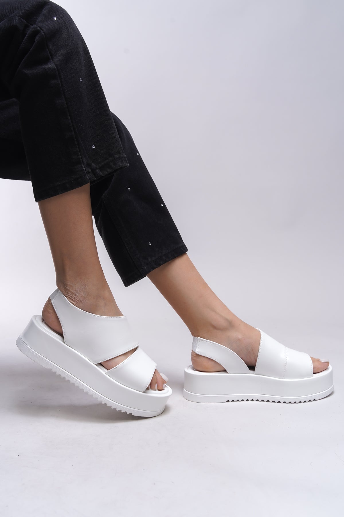 Riccon Colynthi Kadın Sandalet 001272