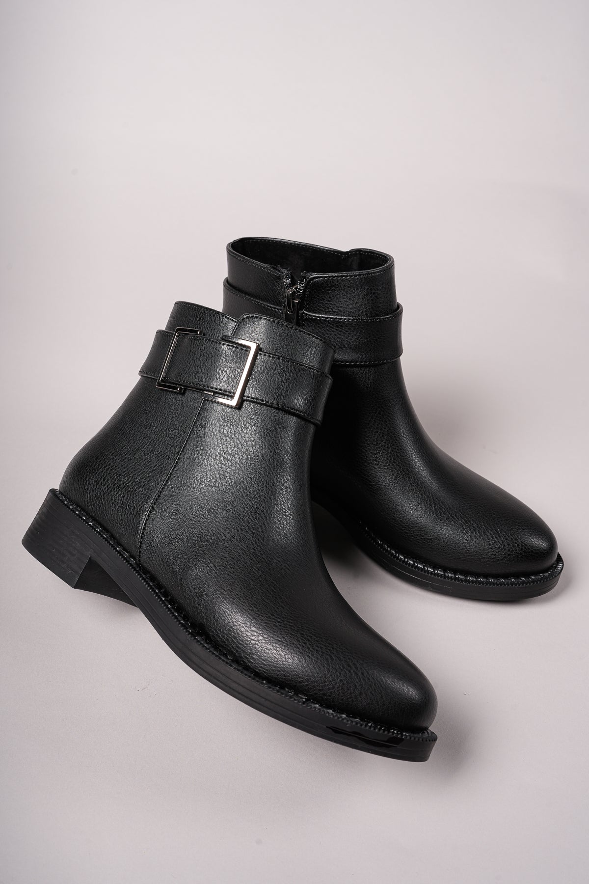 Riccon Hilyariel Kadın Bot 0012078