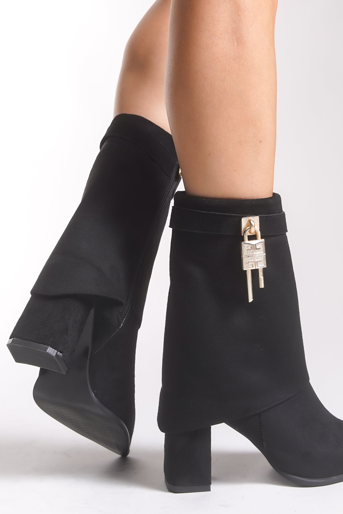 Riccon Kadın Sivri Burun Kısa Çizme 0012068