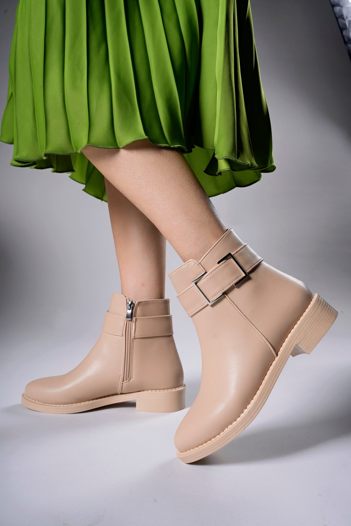 Riccon Hilyariel Kadın Bot 0012078