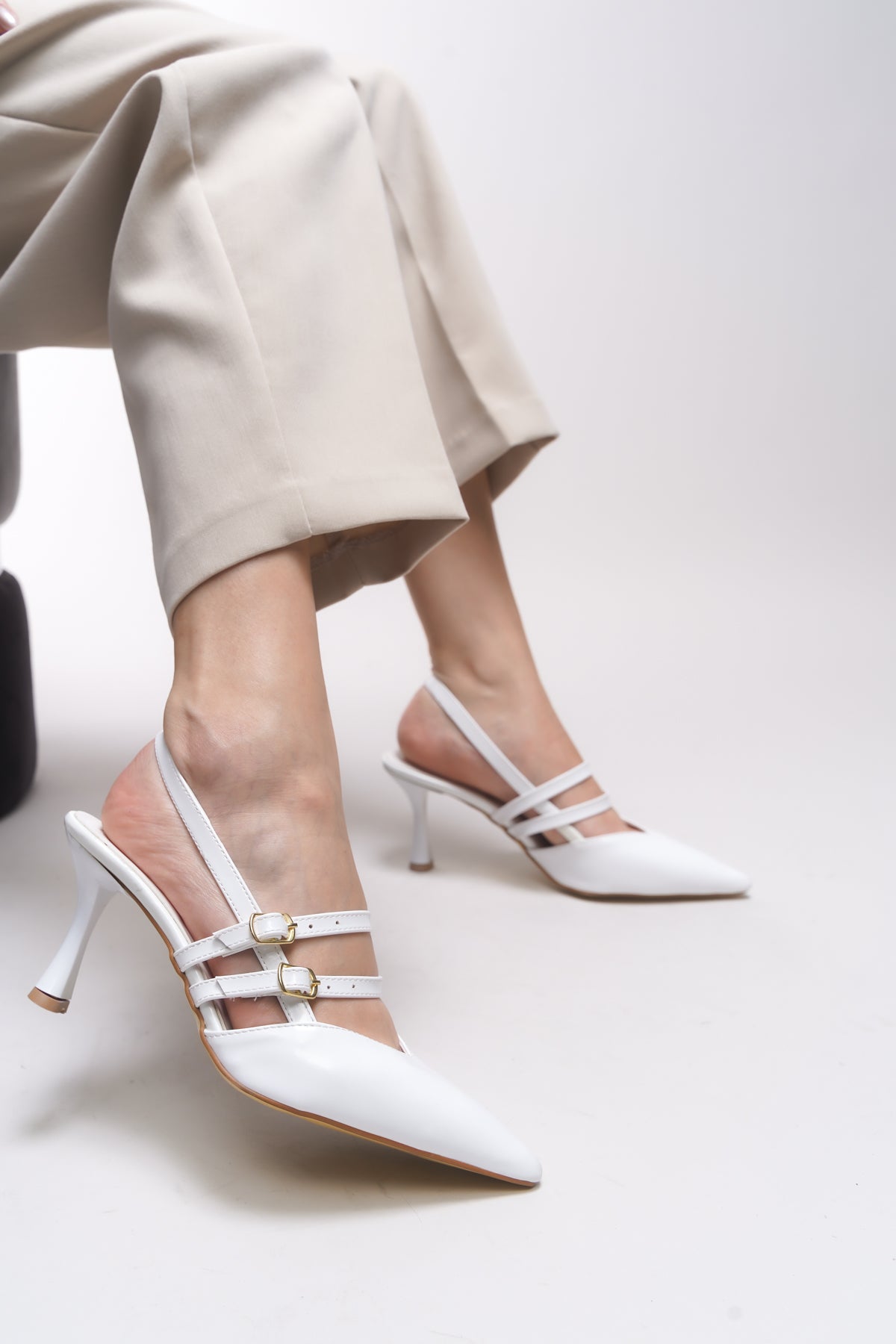 Riccon Qilyrra Kadın Sivri Burun Topuklu Ayakkabı 00128306