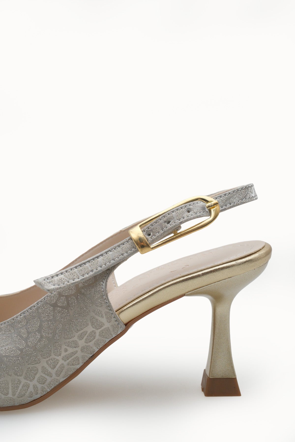 Riccon Ysalaela Kadın Arkası Açık Sivri Burun Stiletto 0012700 Altın Dokulu