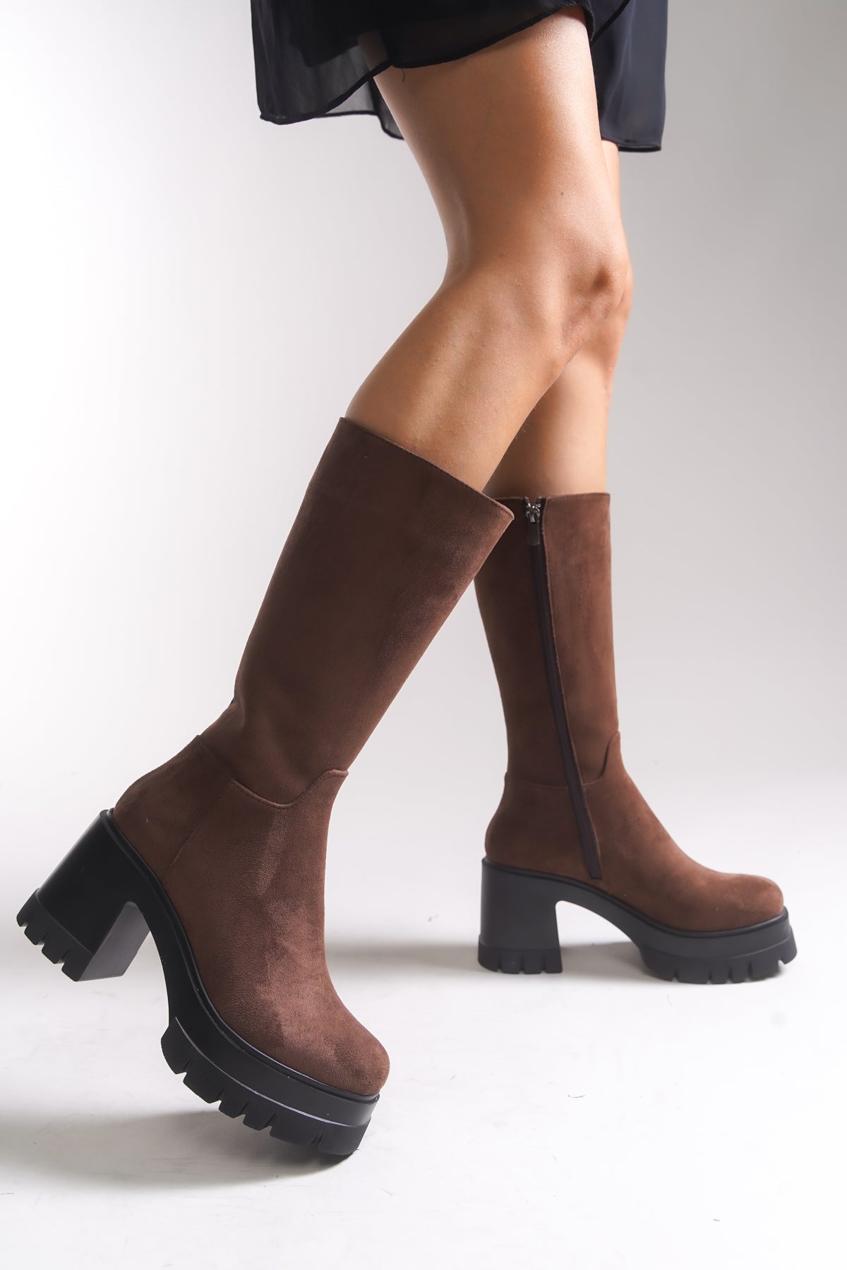 Riccon Lvamel Kadın Diz Altı Topuklu Çizme 0012501