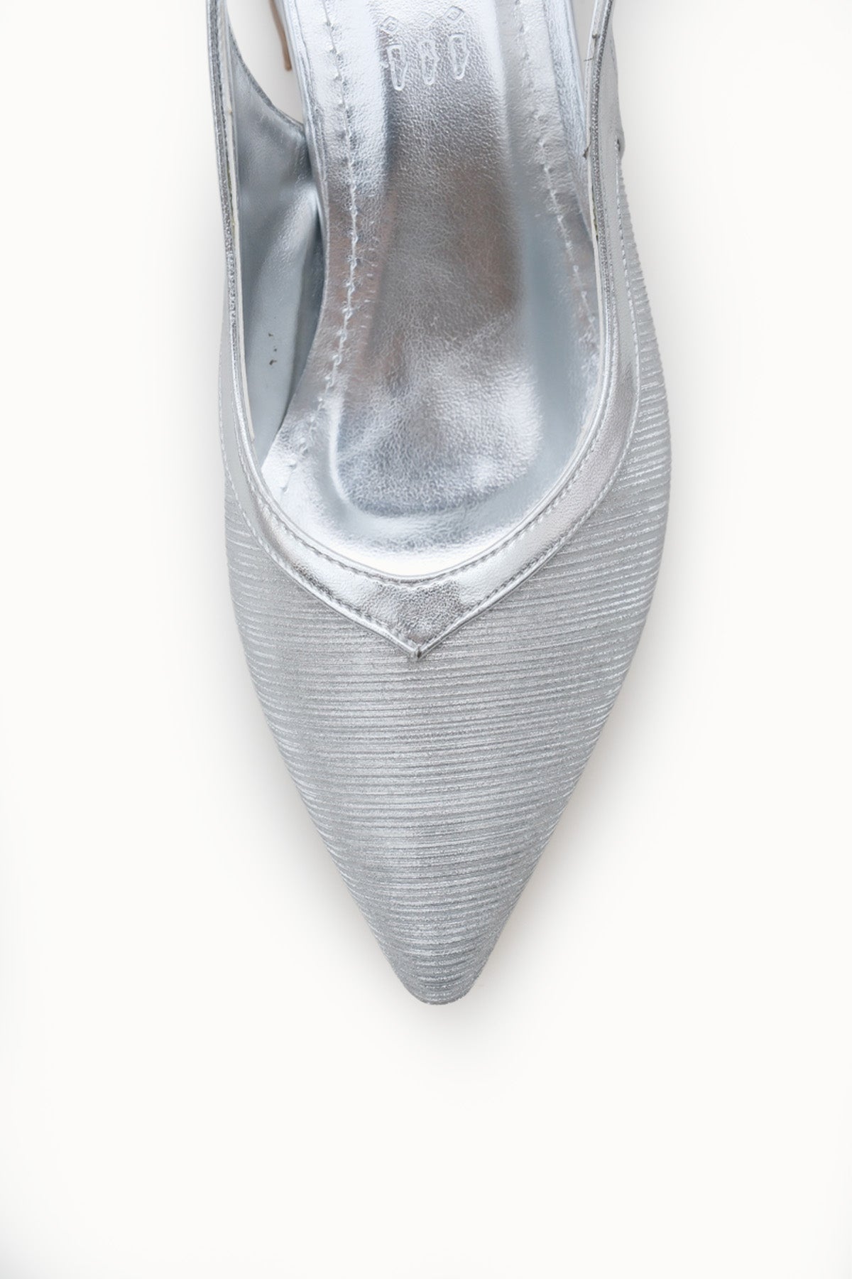 Riccon Kadın Sivri Burunlu Arkası Açık Topuklu Ayakkabı 0012453 Gümüş Dokulu