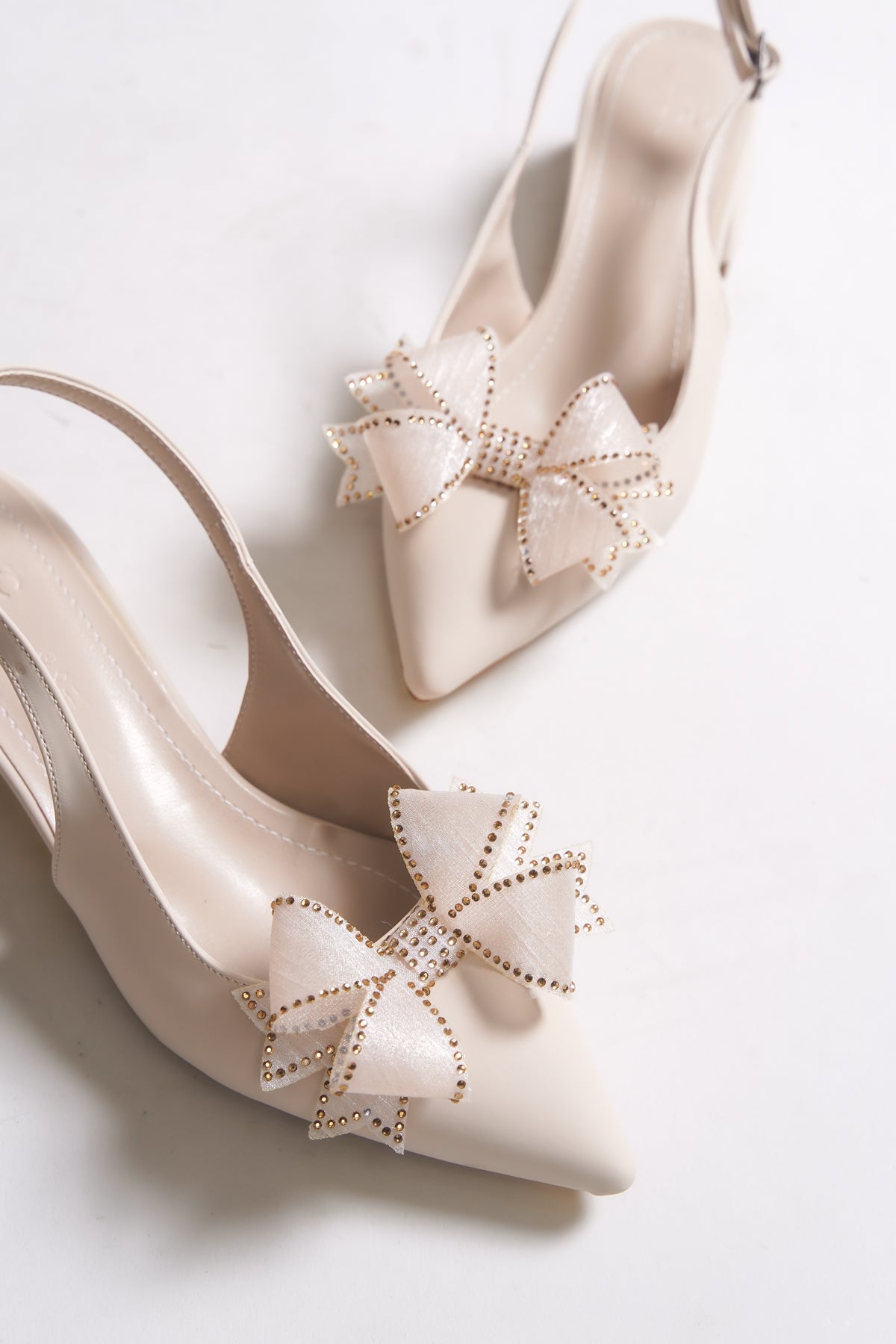 Riccon Elyenria Arkası Açık Sivri Burunlu Kadın Topuklu Ayakkabı 0012126