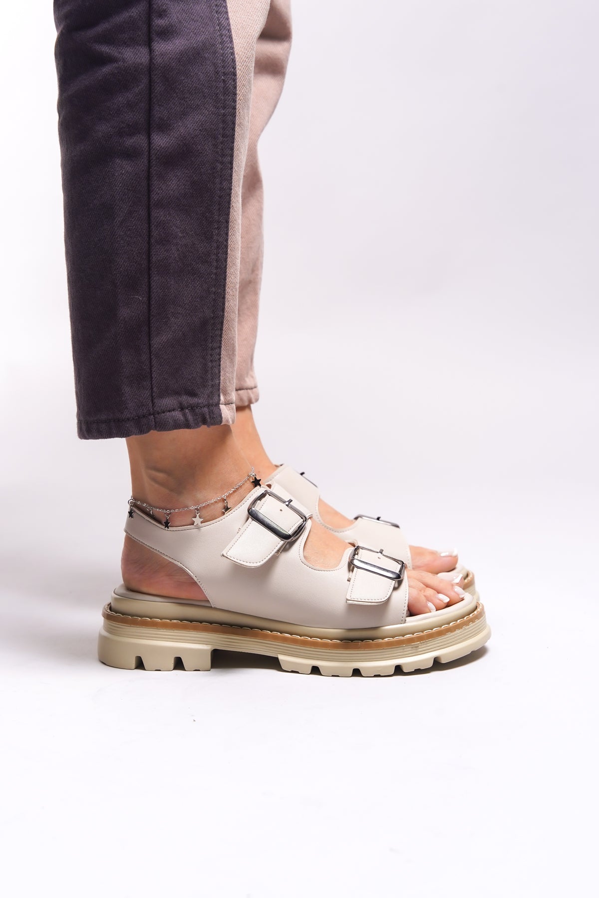 Riccon Valeduhr Kadın Sandalet 0012791