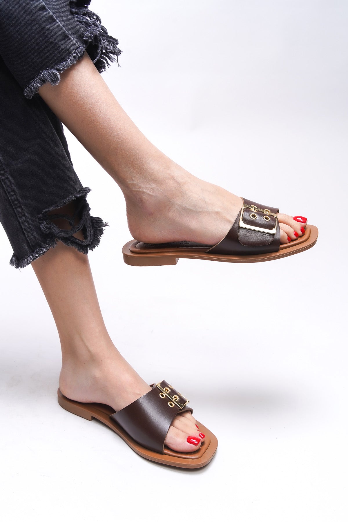 Riccon Brenthaela Kadın Hakiki Deri Terlik 00120764