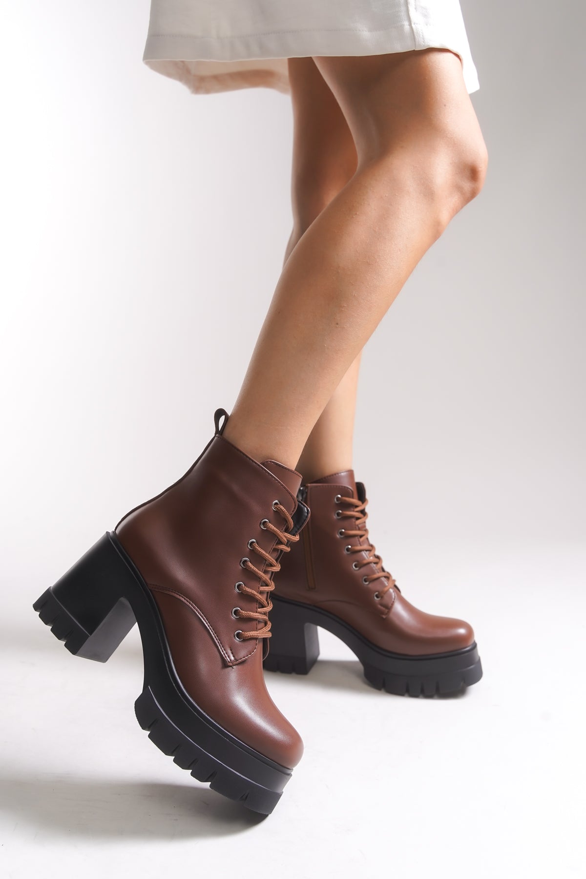 Riccon Nvanor Kadın Topuklu Bot 0012504