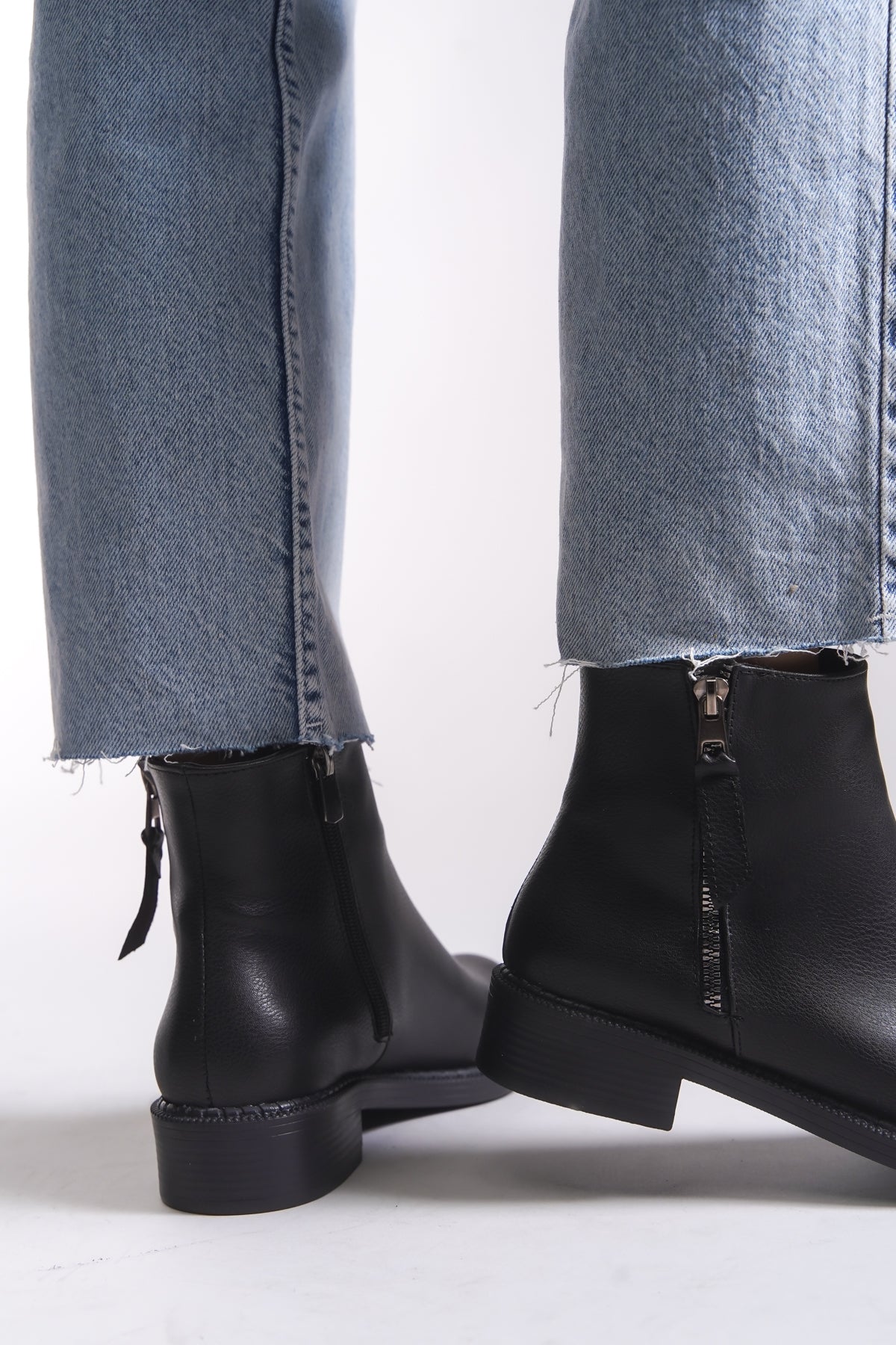 Riccon Kadın Bot 00120040