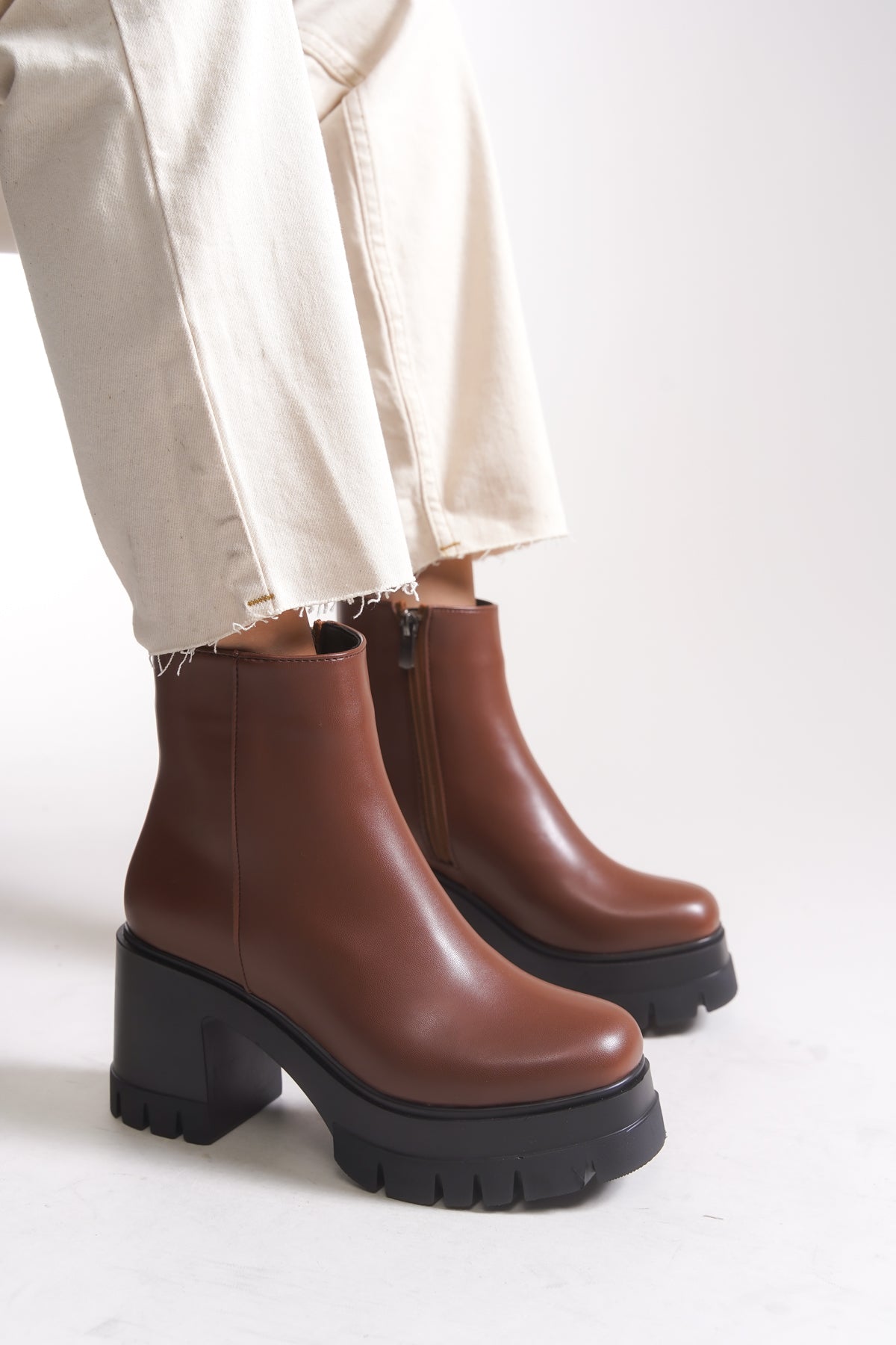 Riccon Eshathbel Kadın Topuklu Bot 0012510