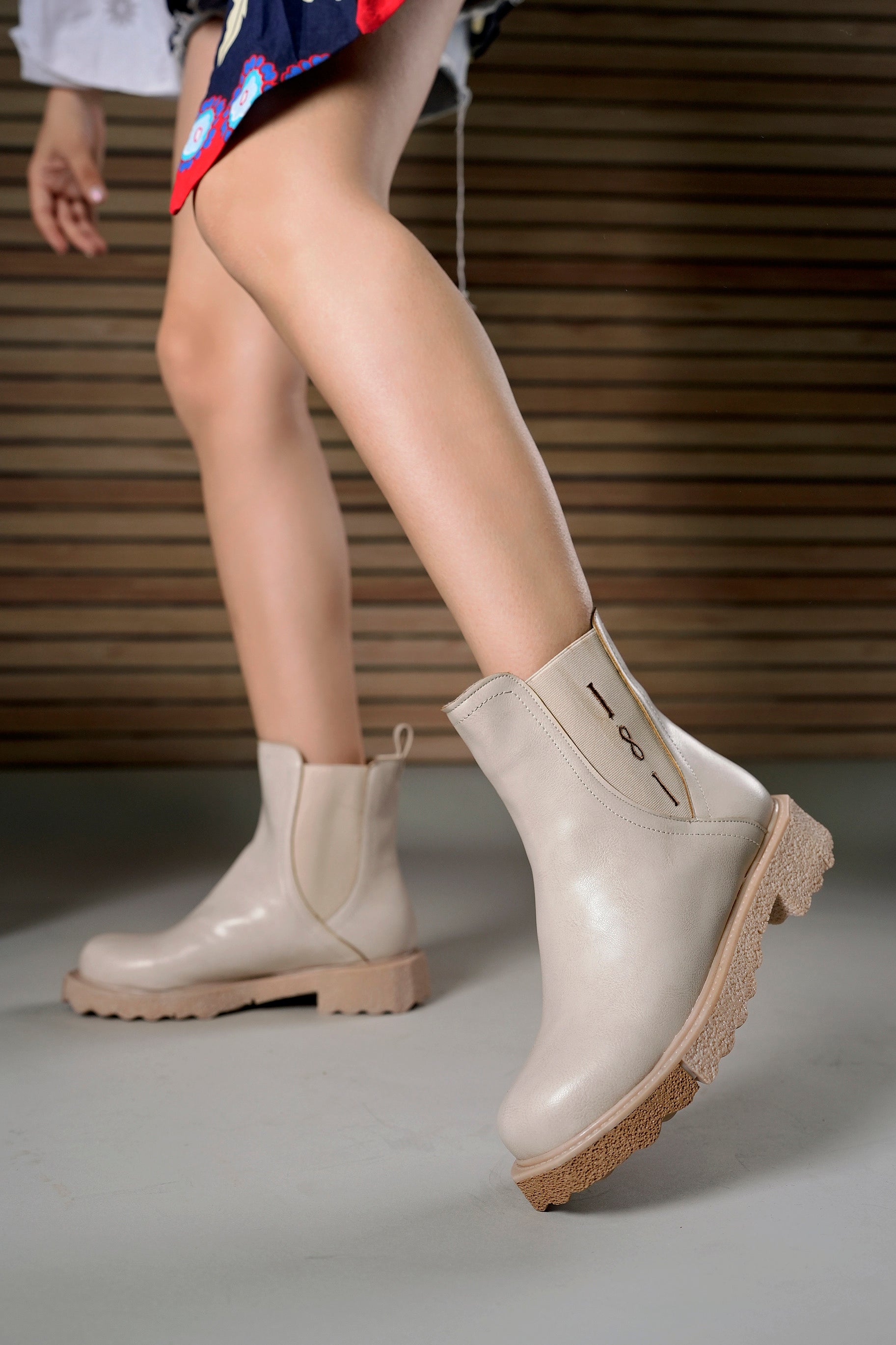 Riccon Kadın Bot 0012935