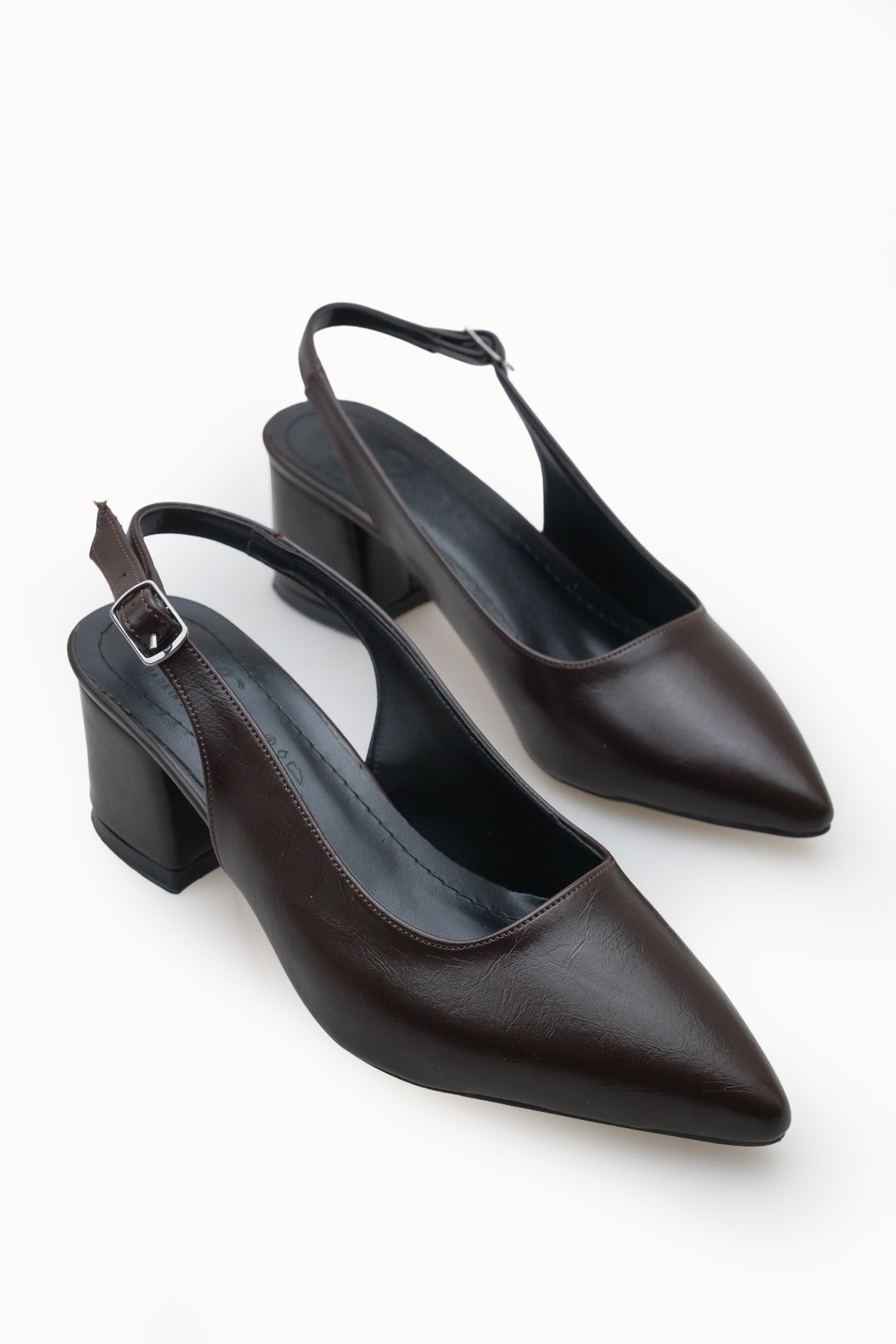 Riccon Kadın Sivri Burunlu Arkası Açık Topuklu Ayakkabı 0012420 Kahverengi Rustik