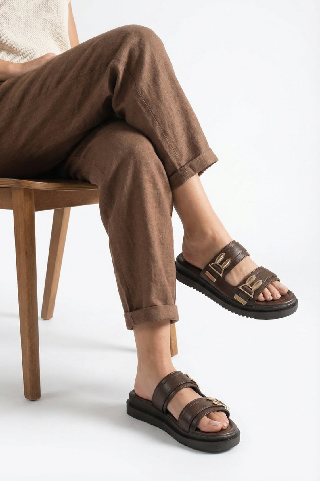 Riccon Kadın Çift Tokalı Terlik 00120415 Kahverengi