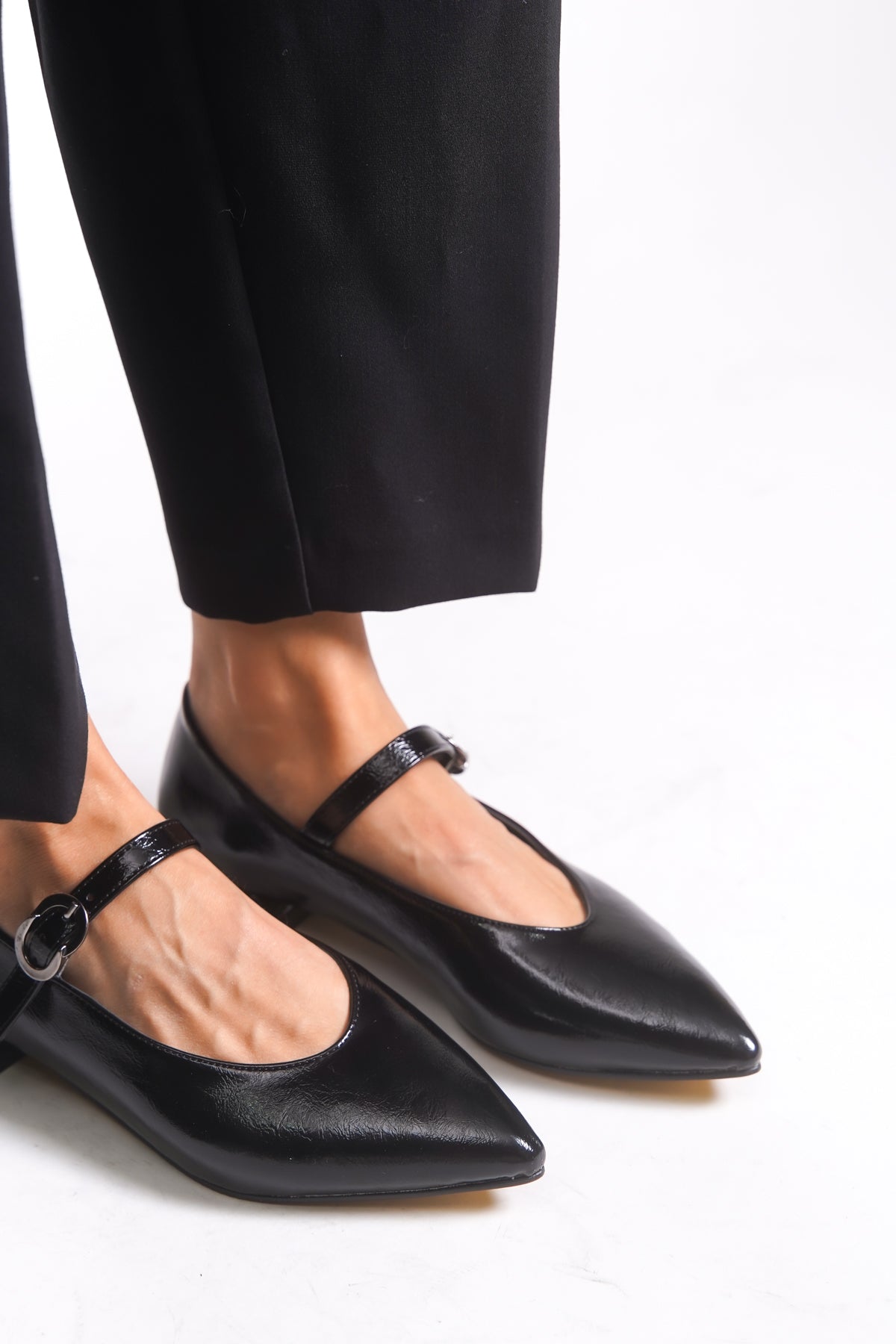 Riccon Kadın Sivri Burun Babet 0012501