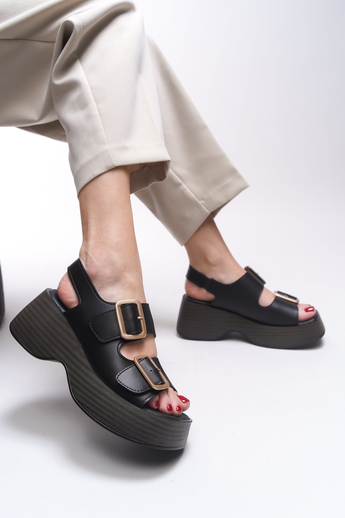 Riccon Zinkilia Kadın Çift Tokalı Sandalet 001292