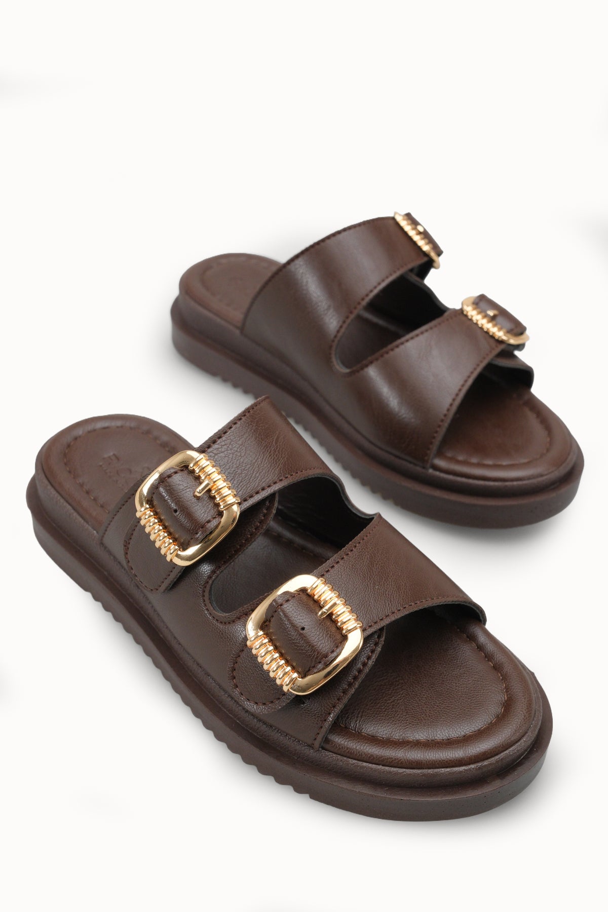 Riccon Kadın Çift Tokalı Terlik 00120403 Kahverengi