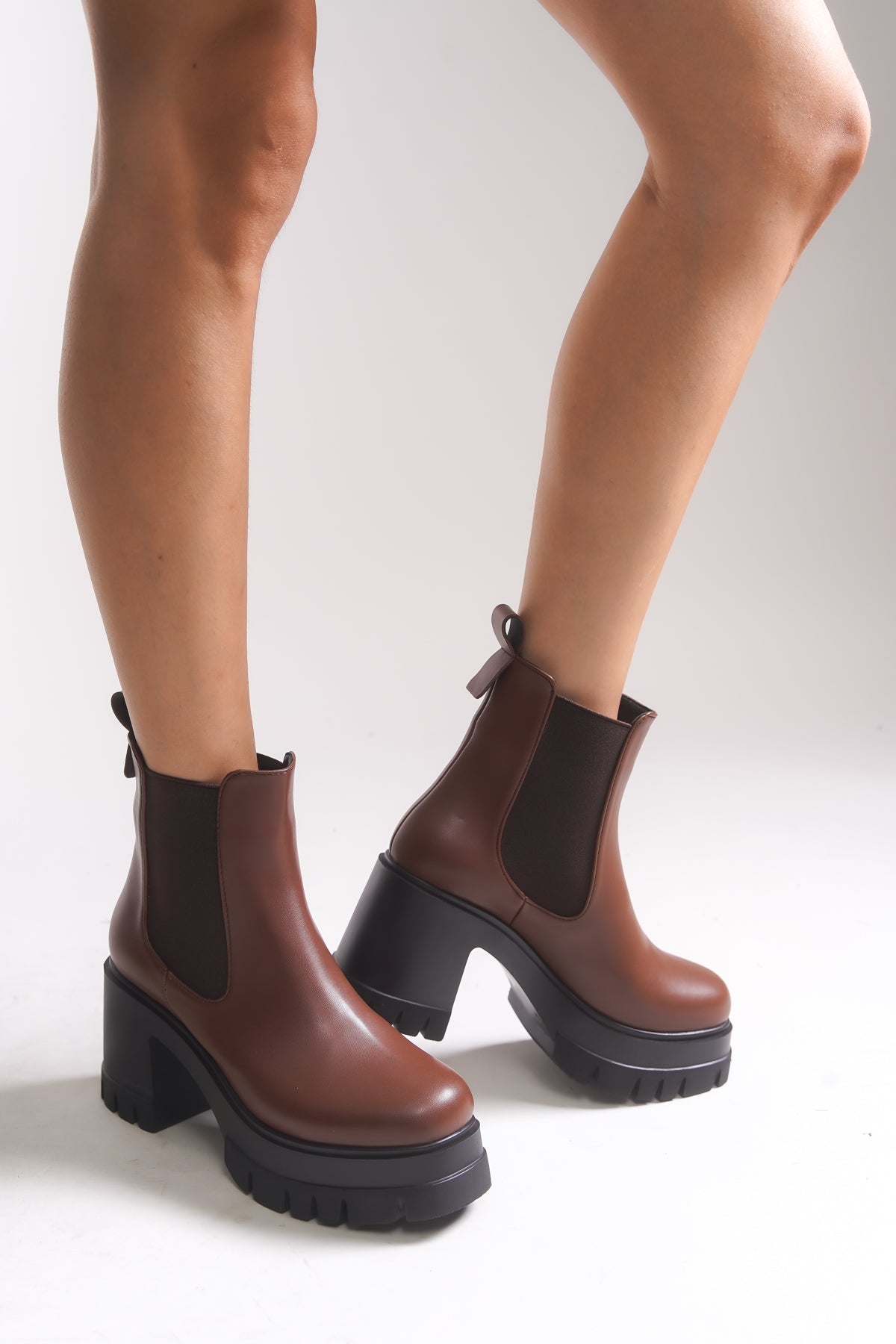 Riccon Nyendorei Kadın Topuklu Bot 0012502