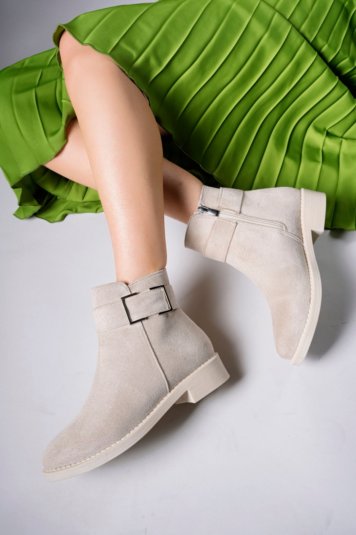 Riccon Hilyariel Kadın Bot 0012078